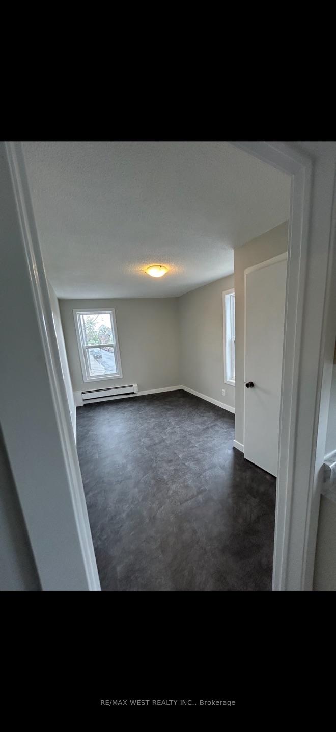 Photo 5 of Unit A, 88 Uxbridge Avenue, Toronto, Weston-Pellam Park — HOMEH