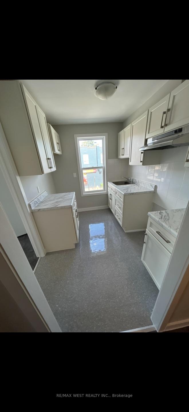 Photo 6 of Unit A, 88 Uxbridge Avenue, Toronto, Weston-Pellam Park — HOMEH