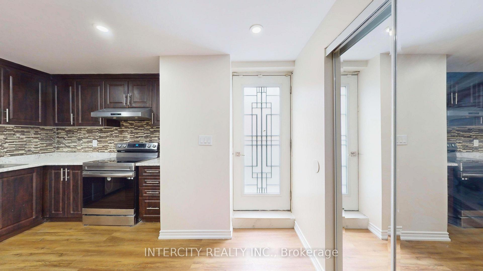 Photo 7 of Unit Lower, 392 Derrydale Drive, Mississauga, Meadowvale Village — HOMEH