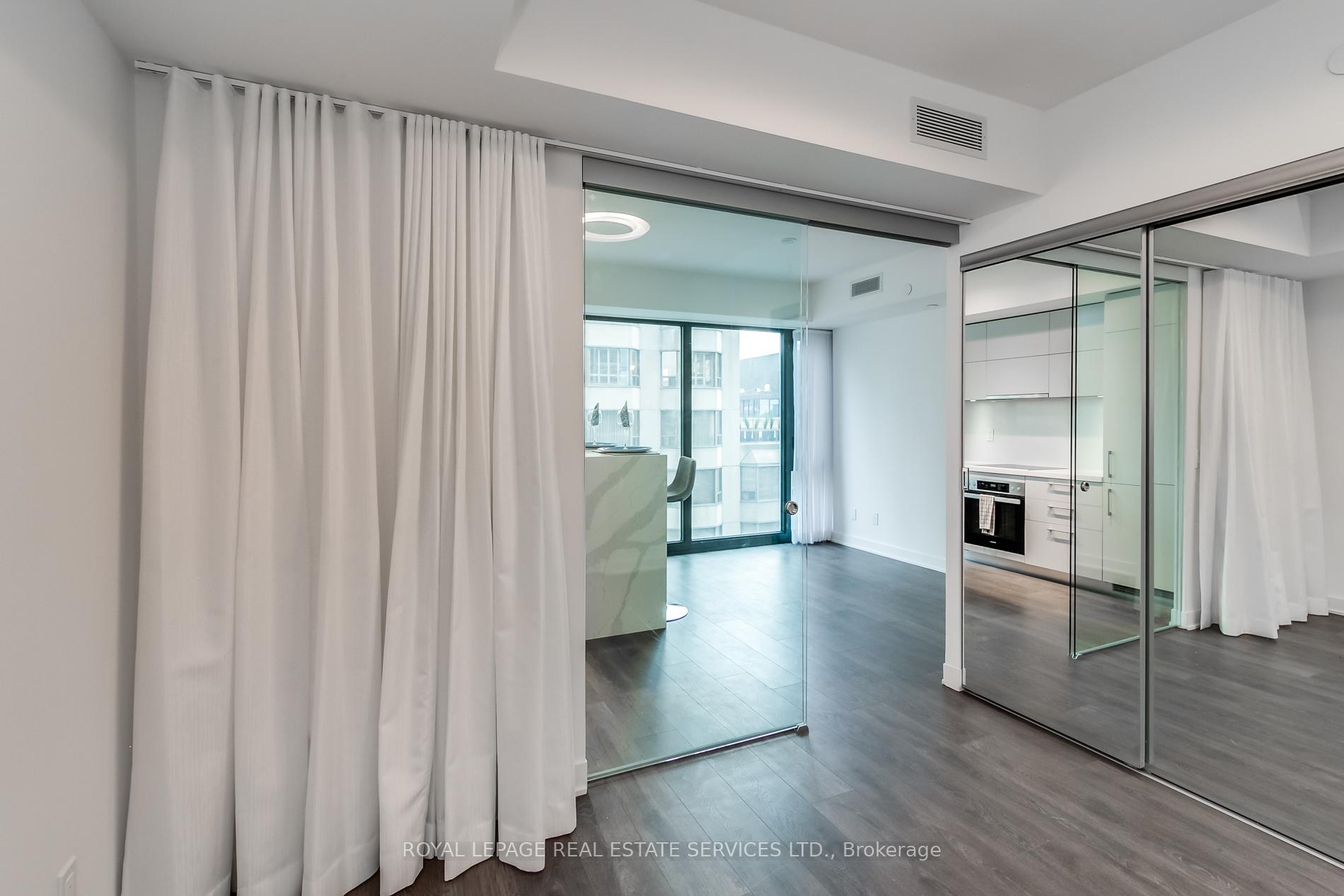 Photo 12 of Unit 1907, 188 Cumberland Street, Toronto, The Annex — HOMEH