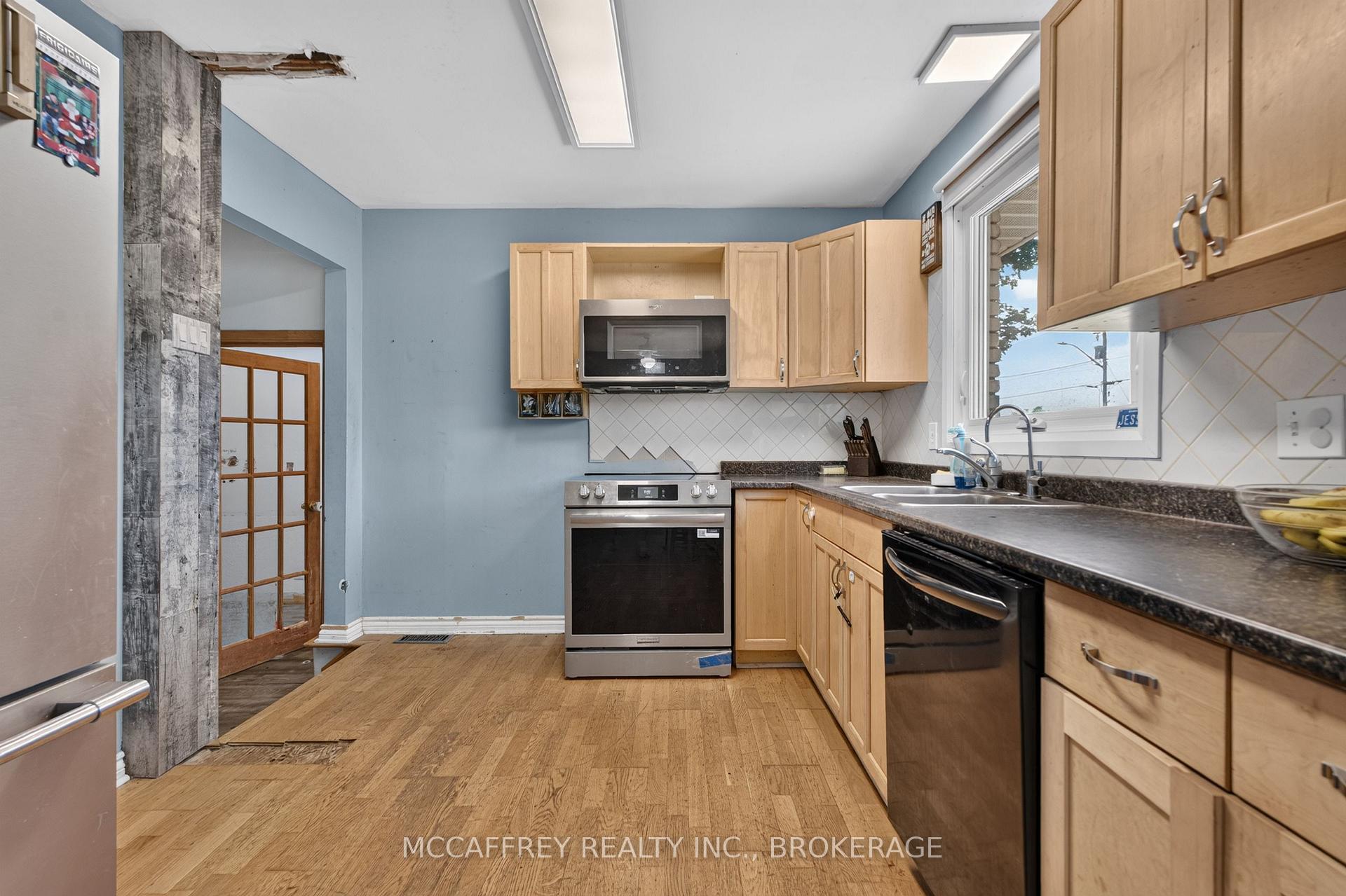 Photo 12 of 1692 Sharpe Road, Loyalist, Lennox and Addington - South — HOMEH