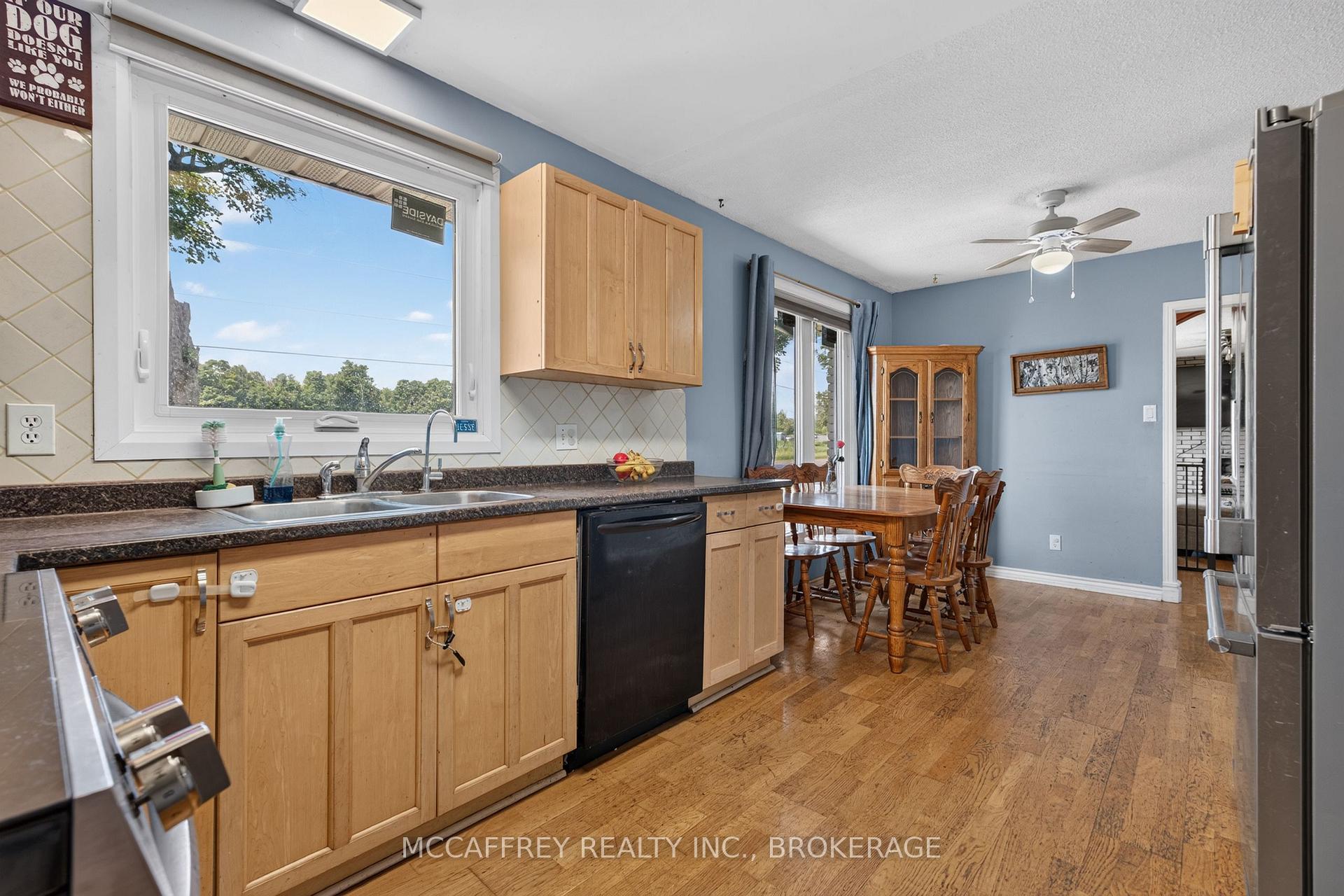 Photo 14 of 1692 Sharpe Road, Loyalist, Lennox and Addington - South — HOMEH