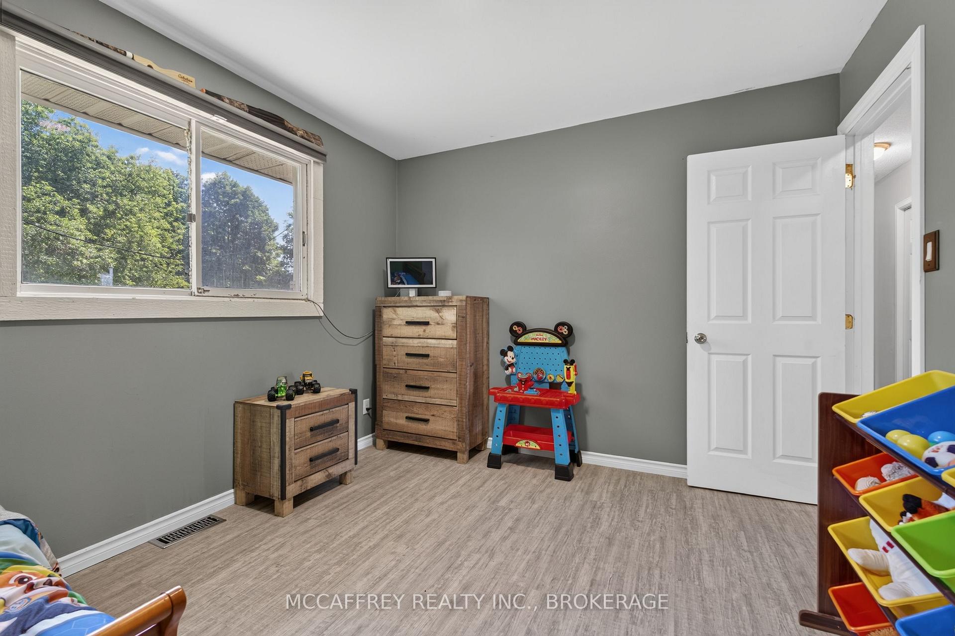 Photo 23 of 1692 Sharpe Road, Loyalist, Lennox and Addington - South — HOMEH