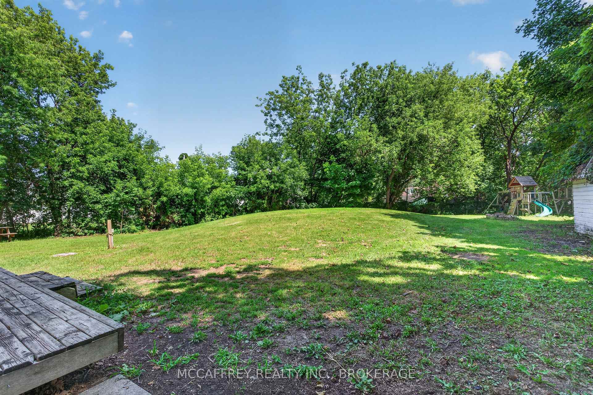 Photo 34 of 1692 Sharpe Road, Loyalist, Lennox and Addington - South — HOMEH