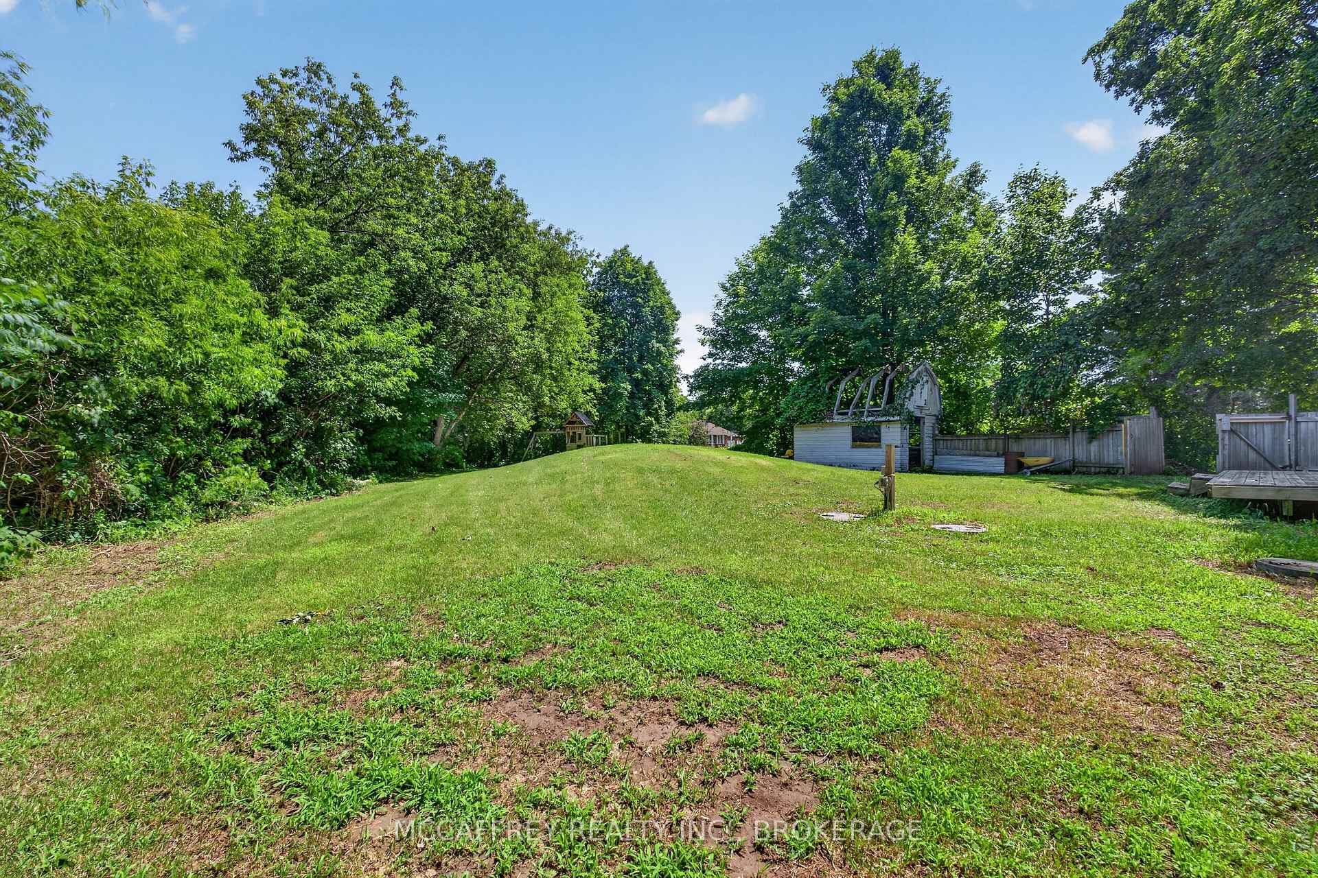 Photo 38 of 1692 Sharpe Road, Loyalist, Lennox and Addington - South — HOMEH