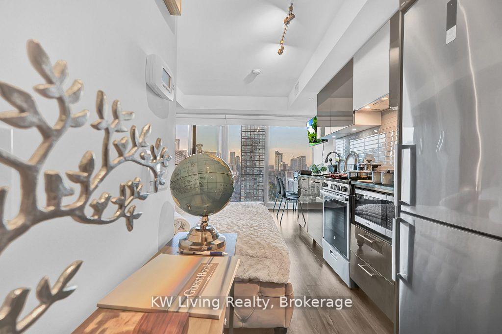 Photo 8 of Unit 2911, 251 Jarvis Street, Toronto, Church-Yonge Corridor — HOMEH
