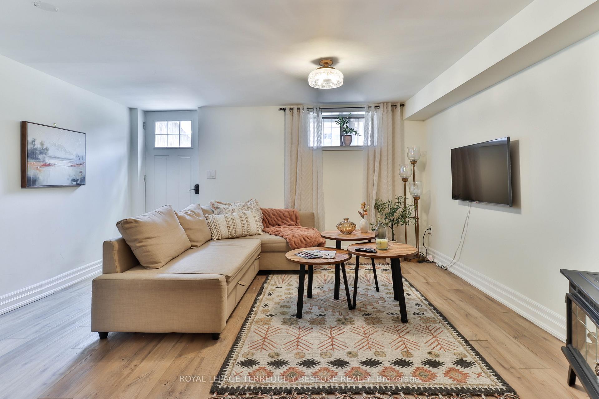 Photo 4 of Unit lower, 39 Lappin Avenue, Toronto, Dovercourt-Wallace Emerson-Junction — HOMEH