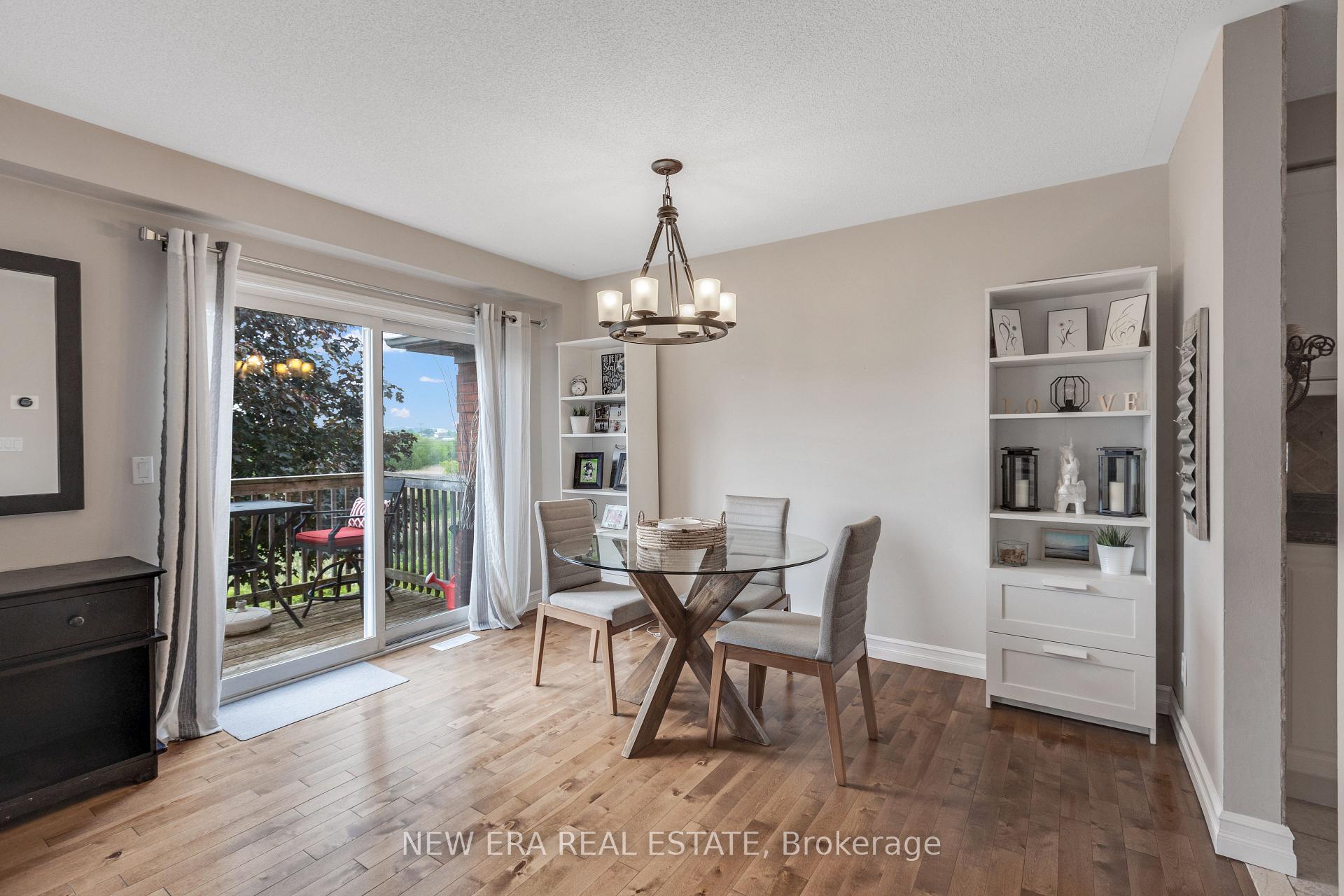 Photo 12 of 44 Millcliff Circle, Aurora, Aurora Grove — HOMEH