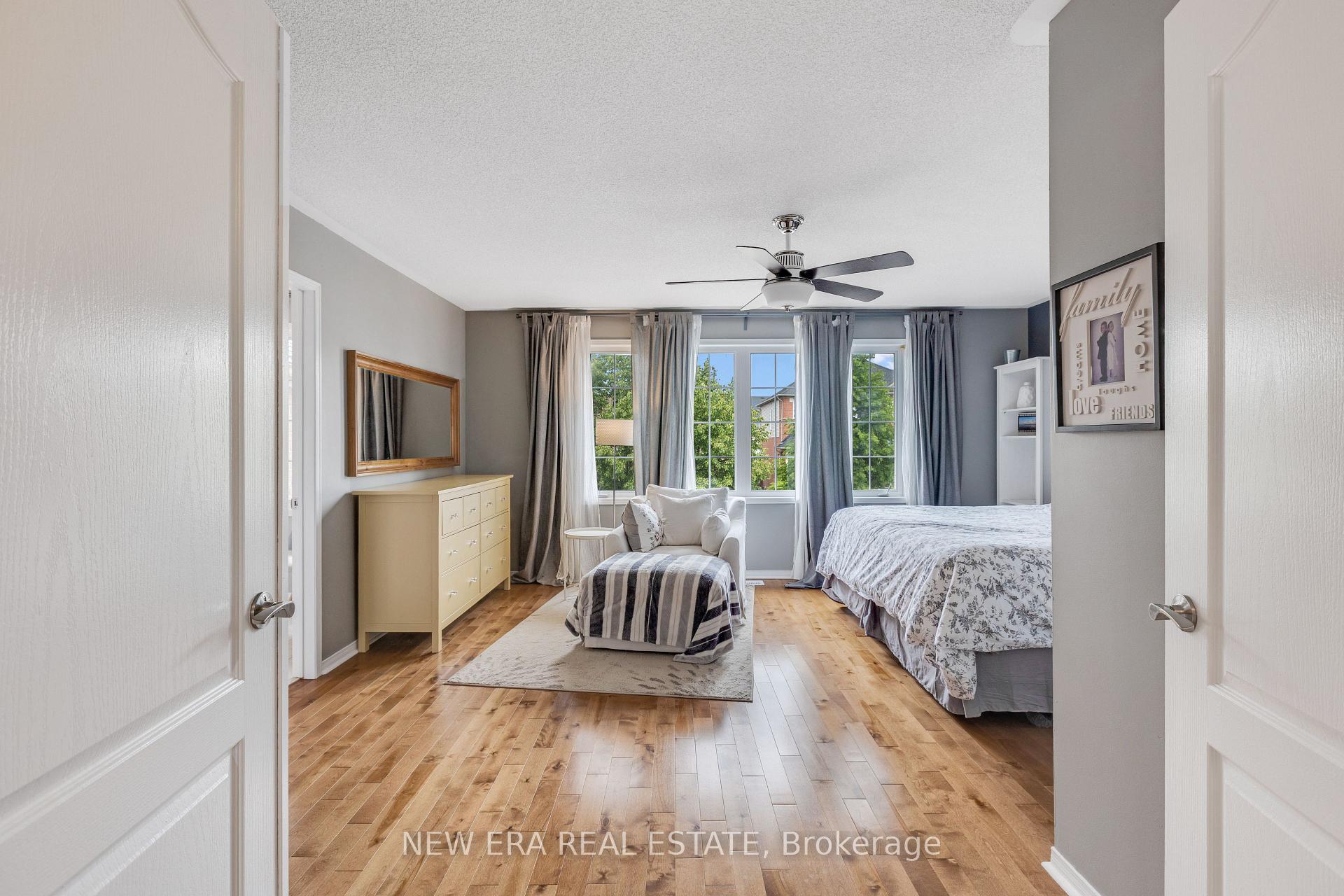 Photo 17 of 44 Millcliff Circle, Aurora, Aurora Grove — HOMEH