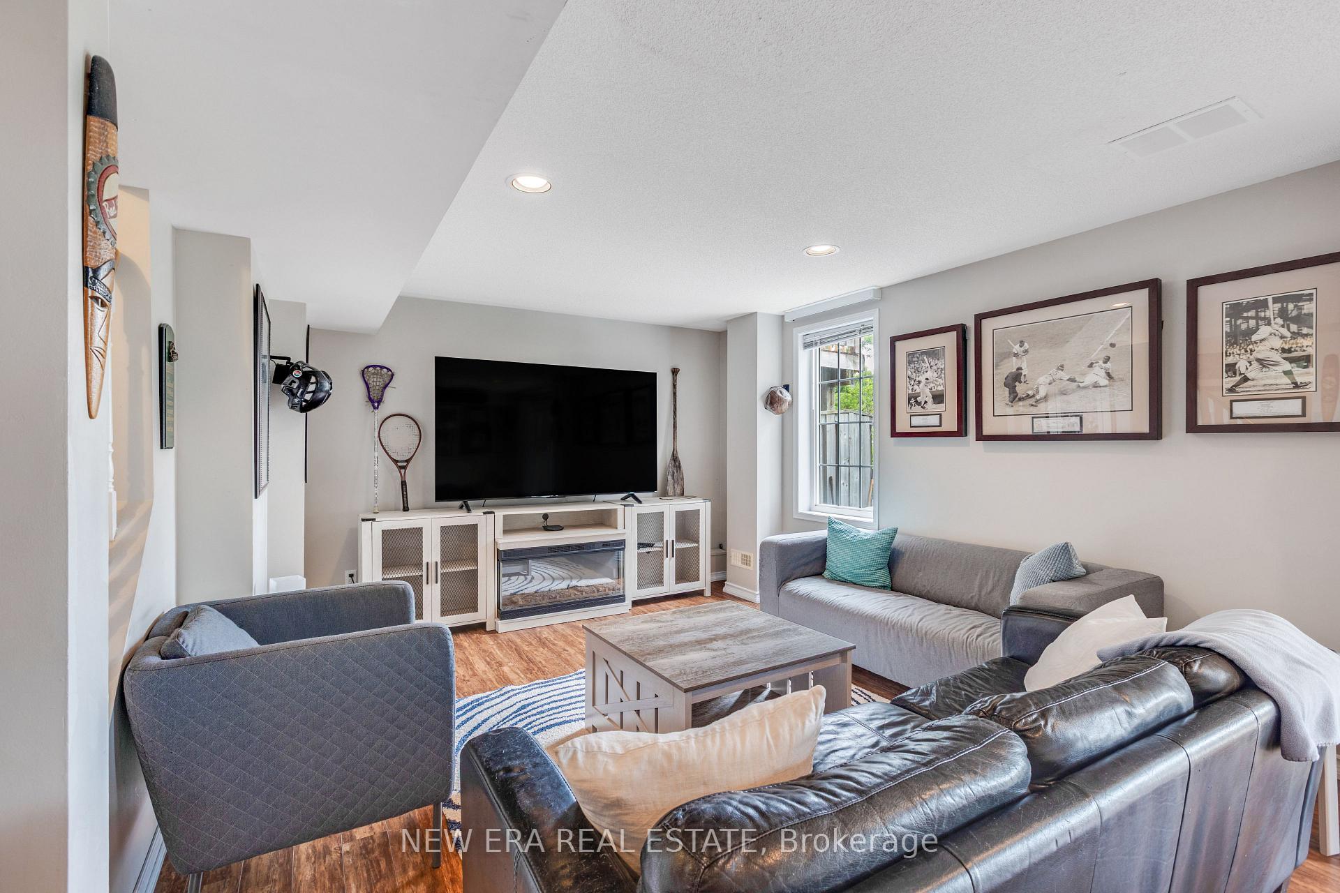 Photo 28 of 44 Millcliff Circle, Aurora, Aurora Grove — HOMEH