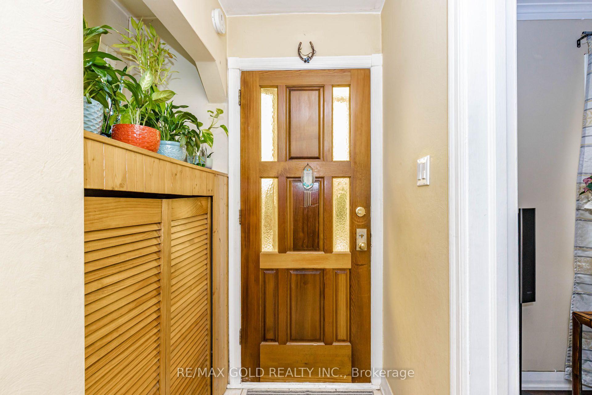Photo 6 of 23 Rensburg Drive, Scarborough, Ionview — HOMEH