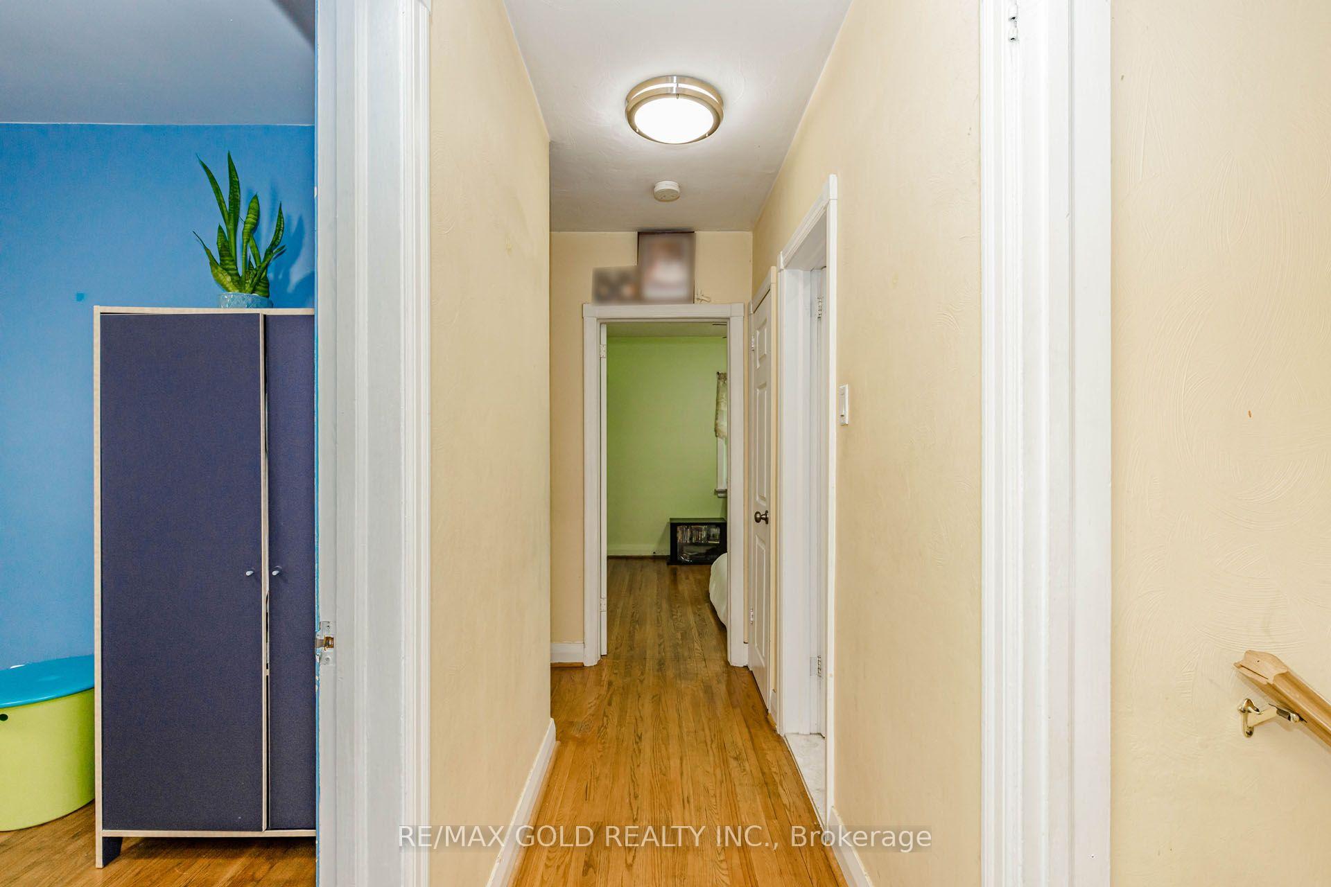 Photo 22 of 23 Rensburg Drive, Scarborough, Ionview — HOMEH