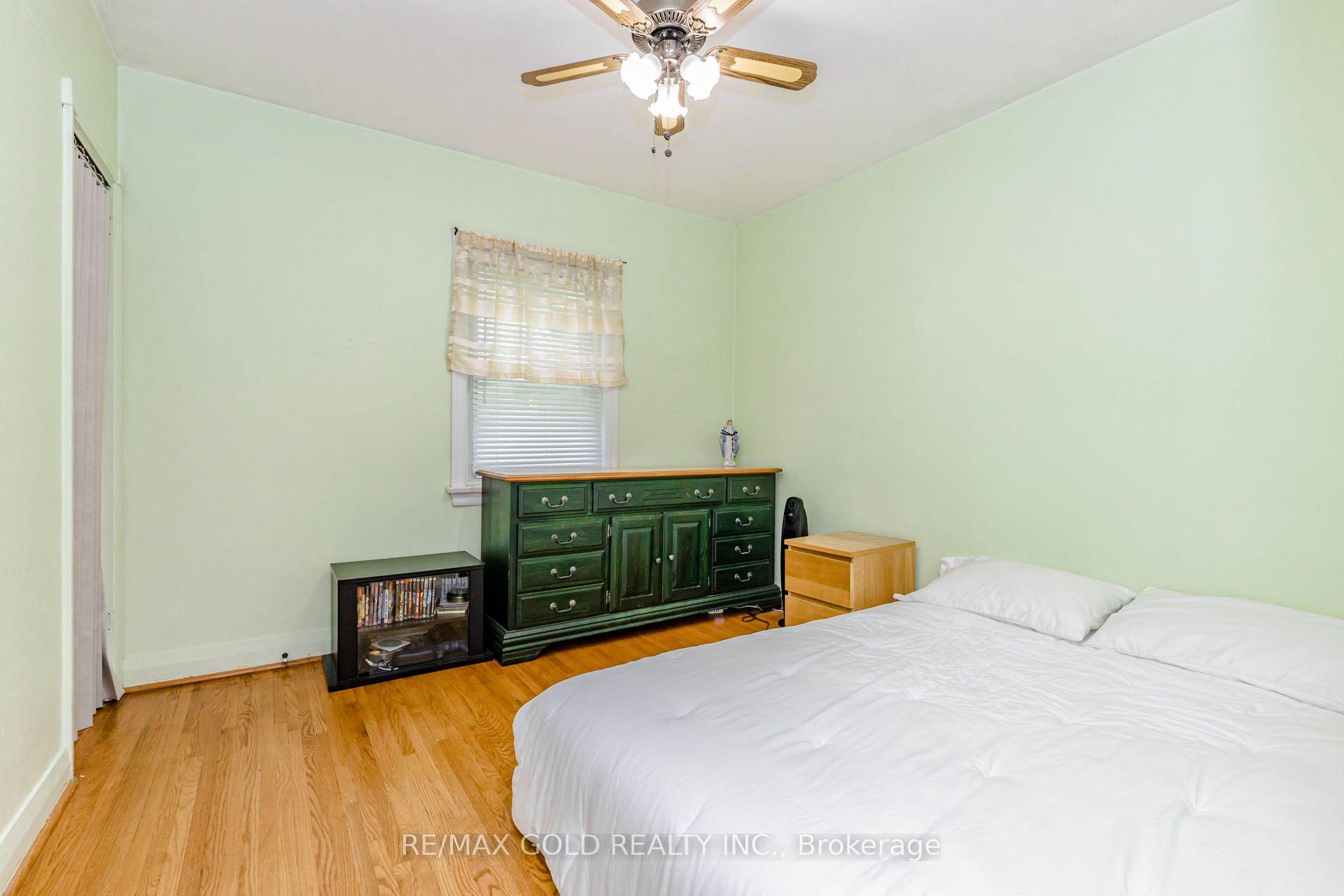 Photo 23 of 23 Rensburg Drive, Scarborough, Ionview — HOMEH
