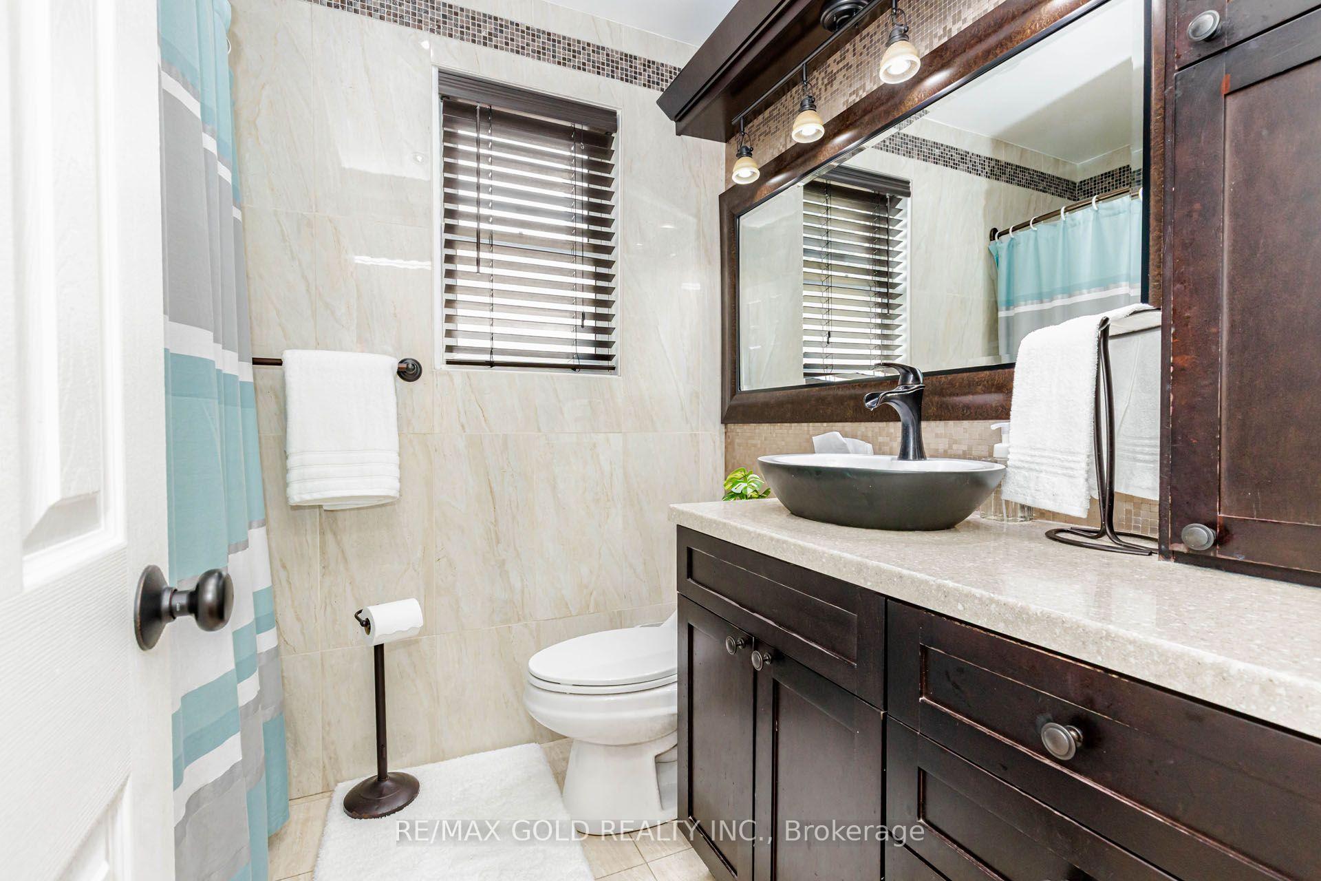 Photo 29 of 23 Rensburg Drive, Scarborough, Ionview — HOMEH