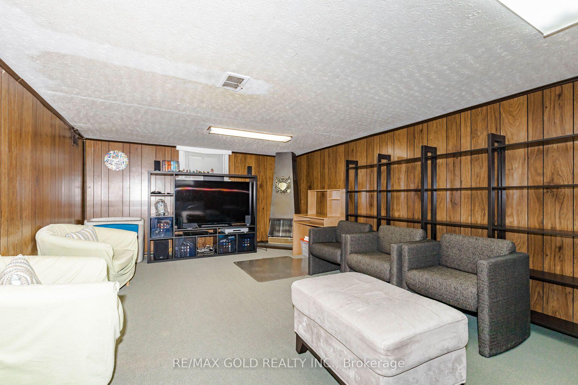 Photo 38 of 23 Rensburg Drive, Scarborough, Ionview — HOMEH