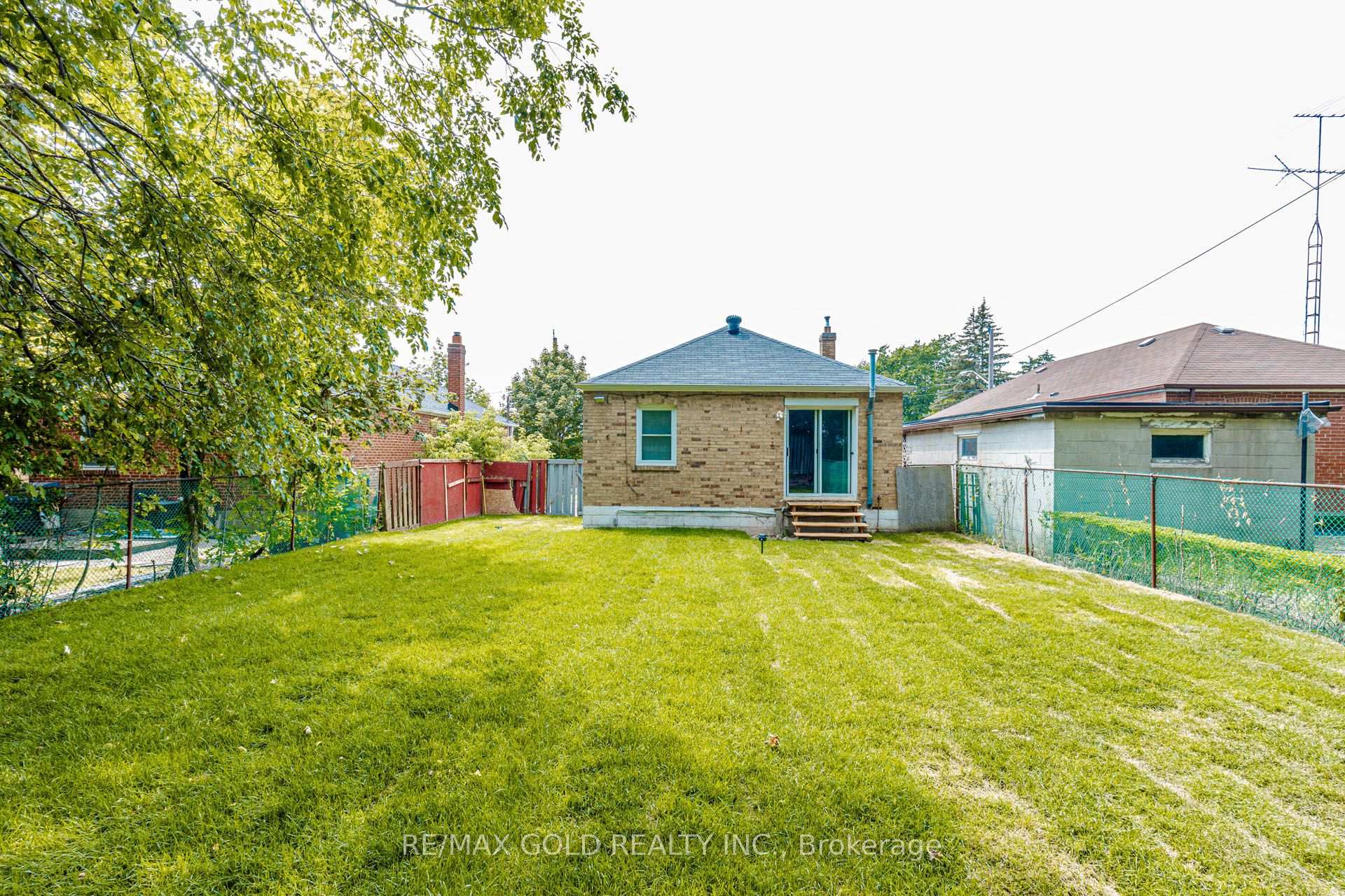 Photo 50 of 23 Rensburg Drive, Scarborough, Ionview — HOMEH