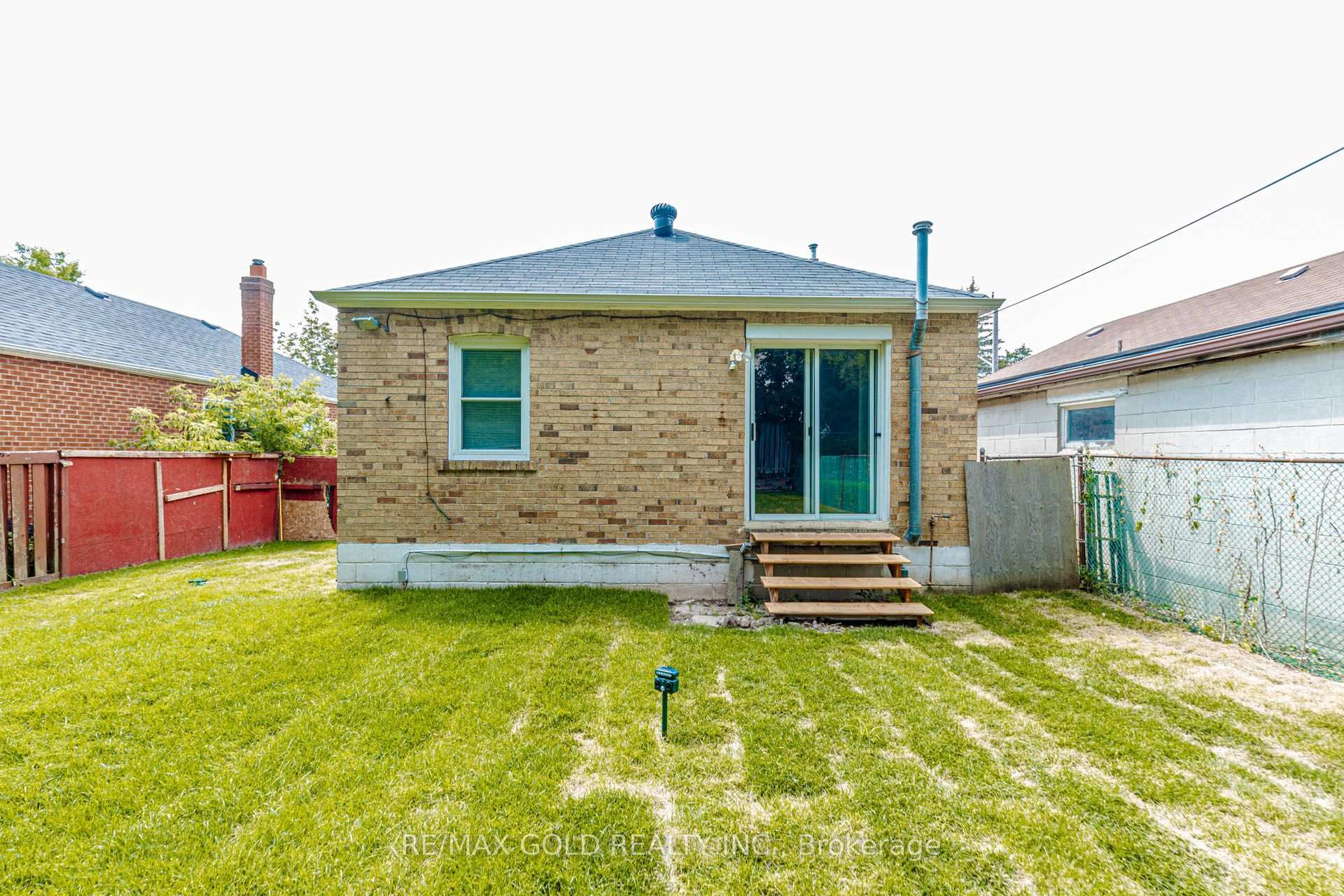 Photo 51 of 23 Rensburg Drive, Scarborough, Ionview — HOMEH