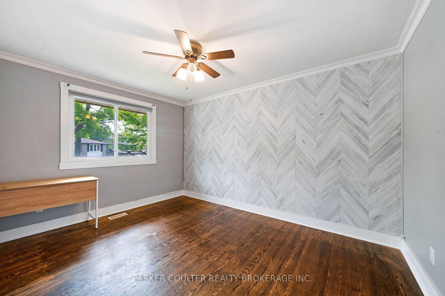 Photo 13 of 17 Harding Avenue, Barrie, Cundles East — HOMEH