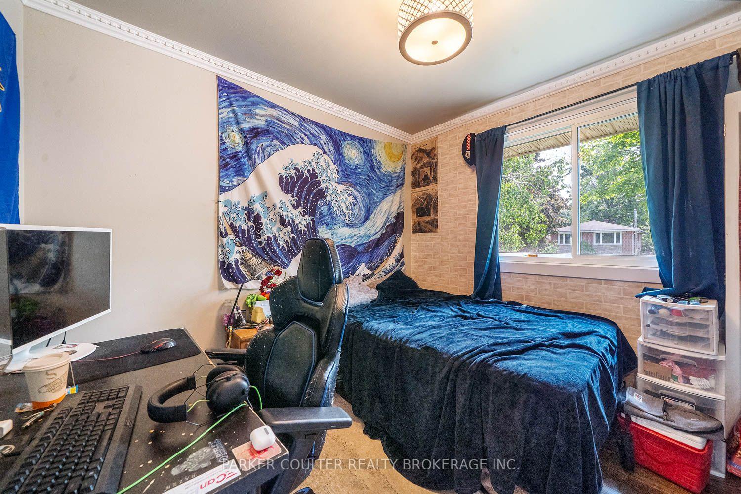 Photo 18 of 17 Harding Avenue, Barrie, Cundles East — HOMEH
