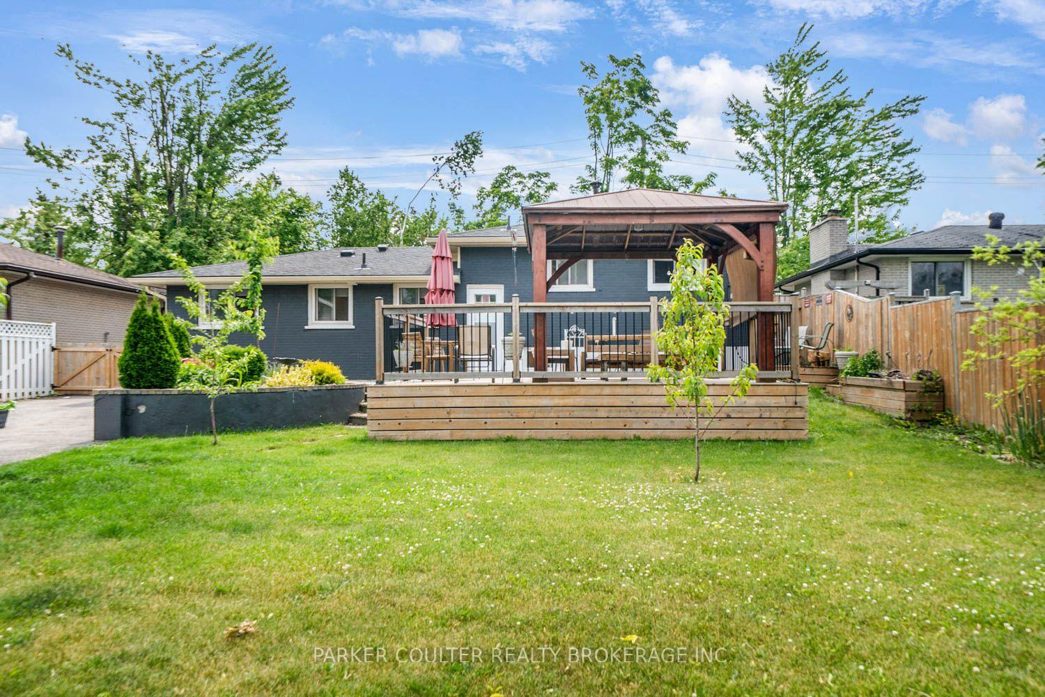 Photo 29 of 17 Harding Avenue, Barrie, Cundles East — HOMEH