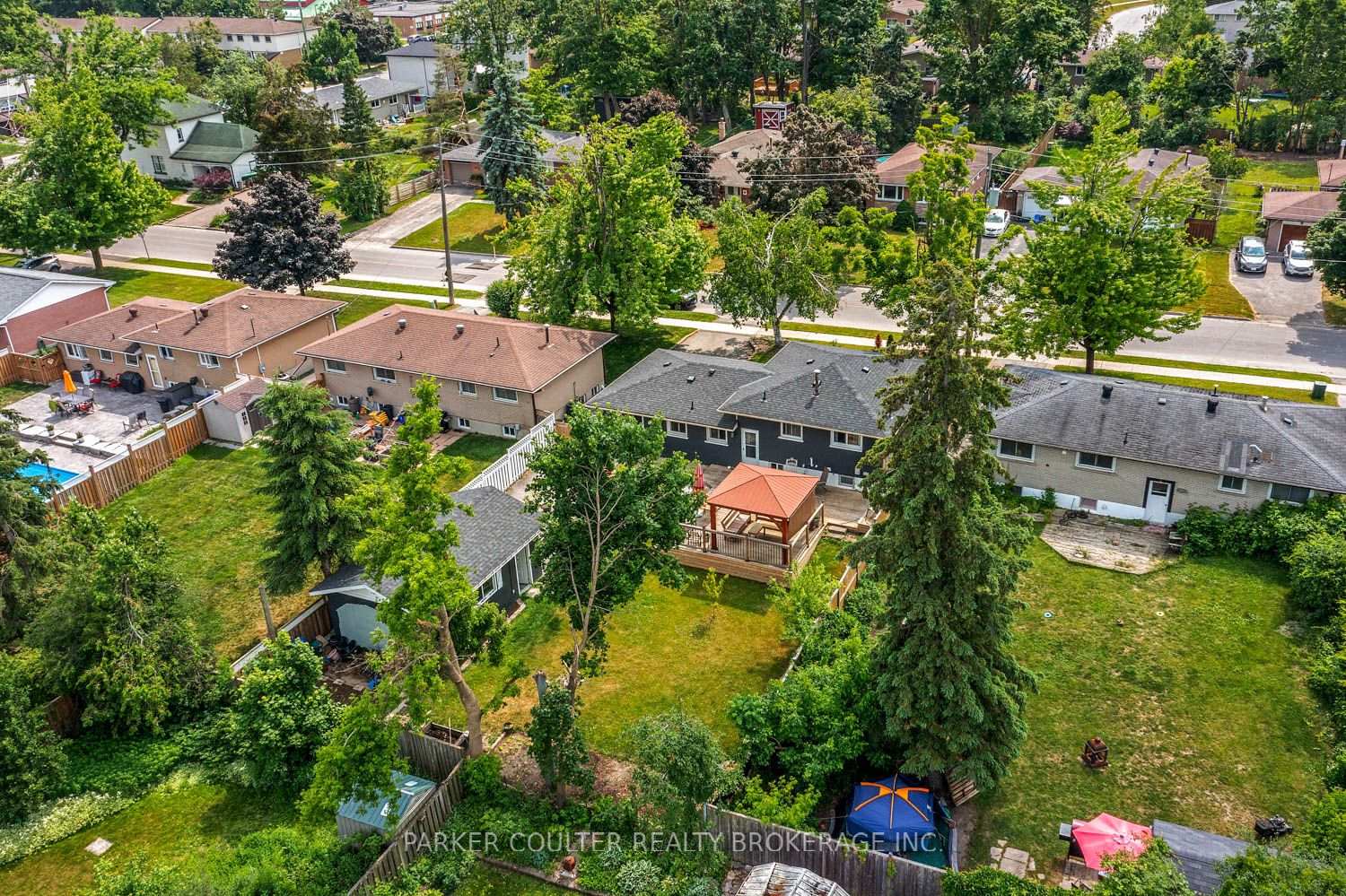 Photo 32 of 17 Harding Avenue, Barrie, Cundles East — HOMEH