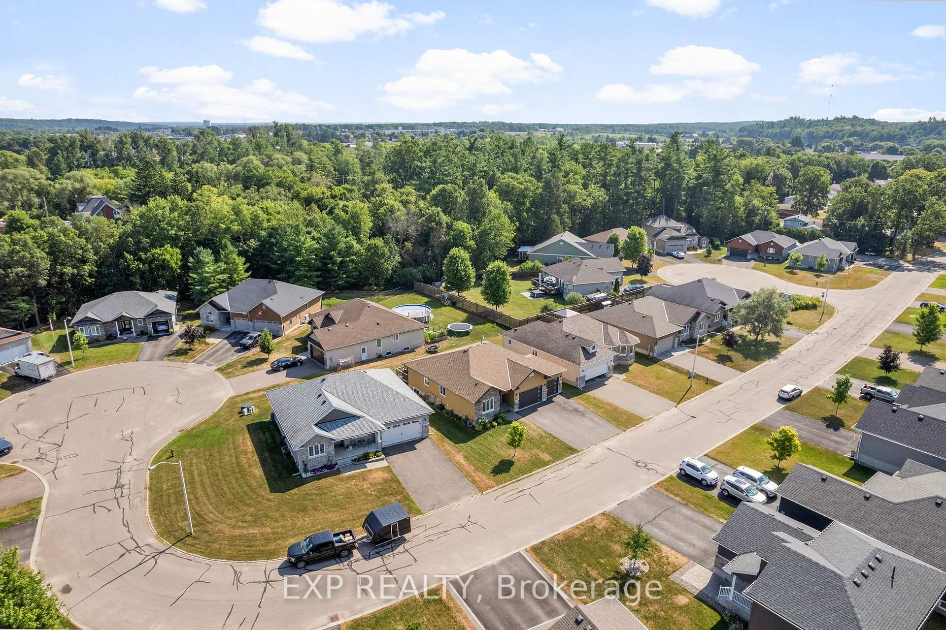 Photo 53 of 511 Coleraine Drive, Renfrew, Renfrew — HOMEH