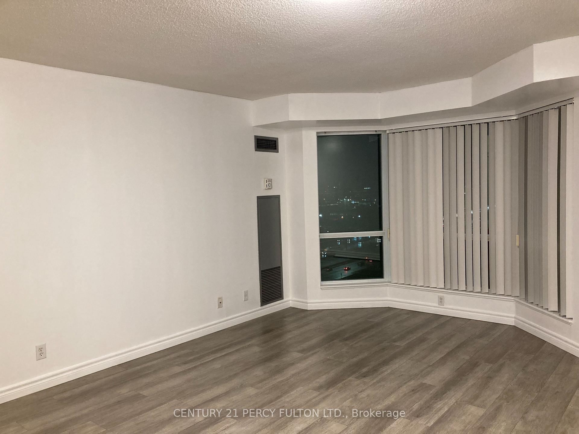 Photo 5 of Unit 2010, 11 Lee Centre Drive, Scarborough, Woburn — HOMEH