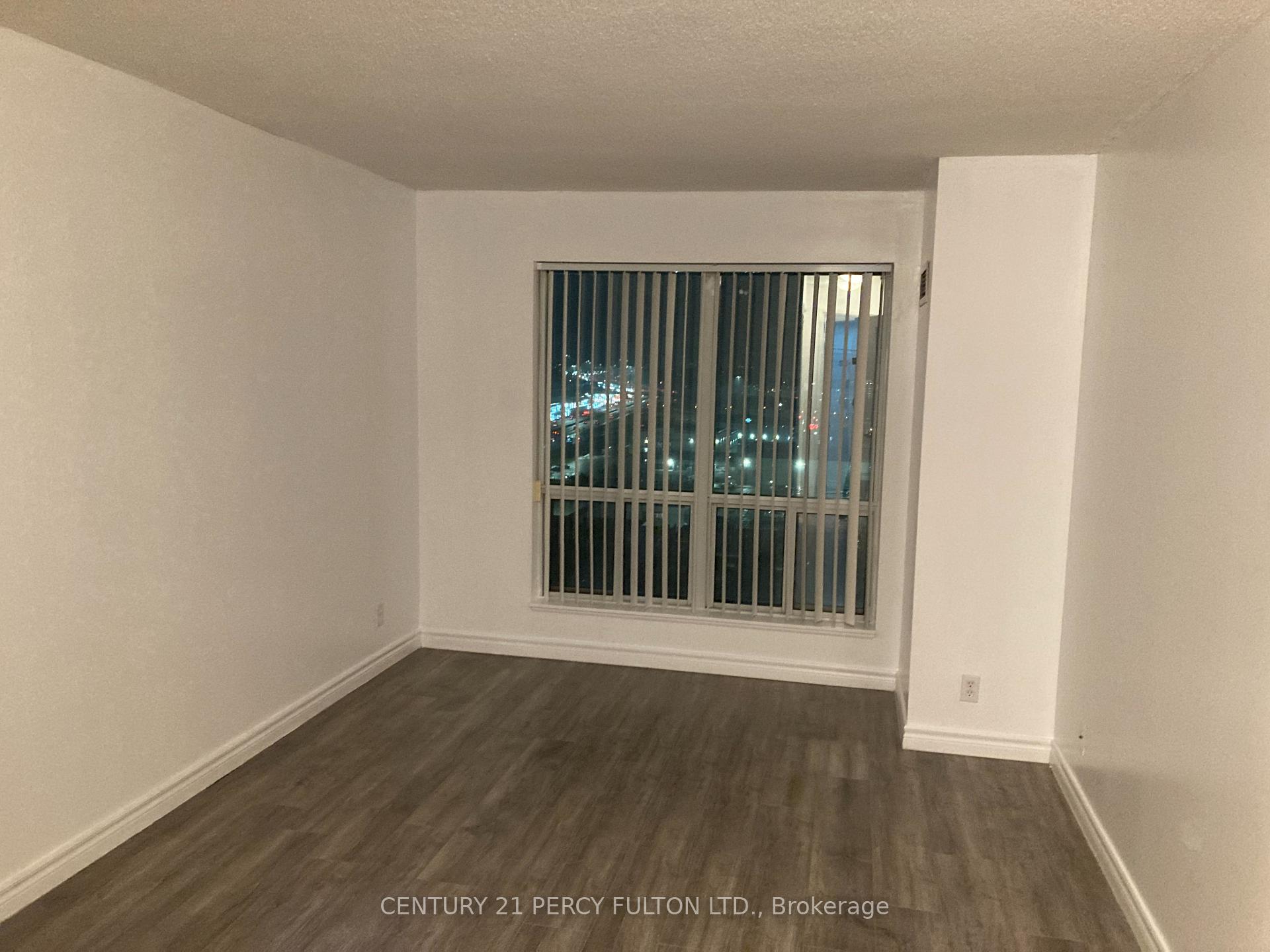 Photo 10 of Unit 2010, 11 Lee Centre Drive, Scarborough, Woburn — HOMEH