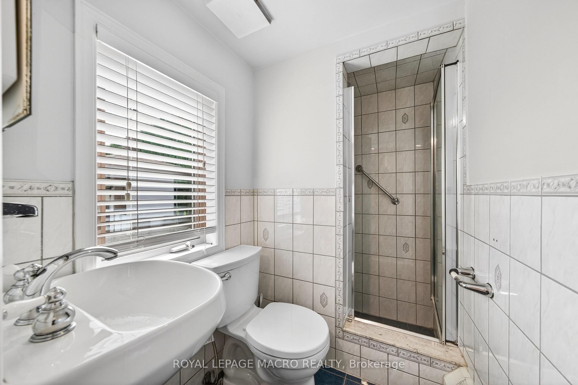 Photo 18 of 213 Stone Church Road W, Hamilton, Sheldon — HOMEH