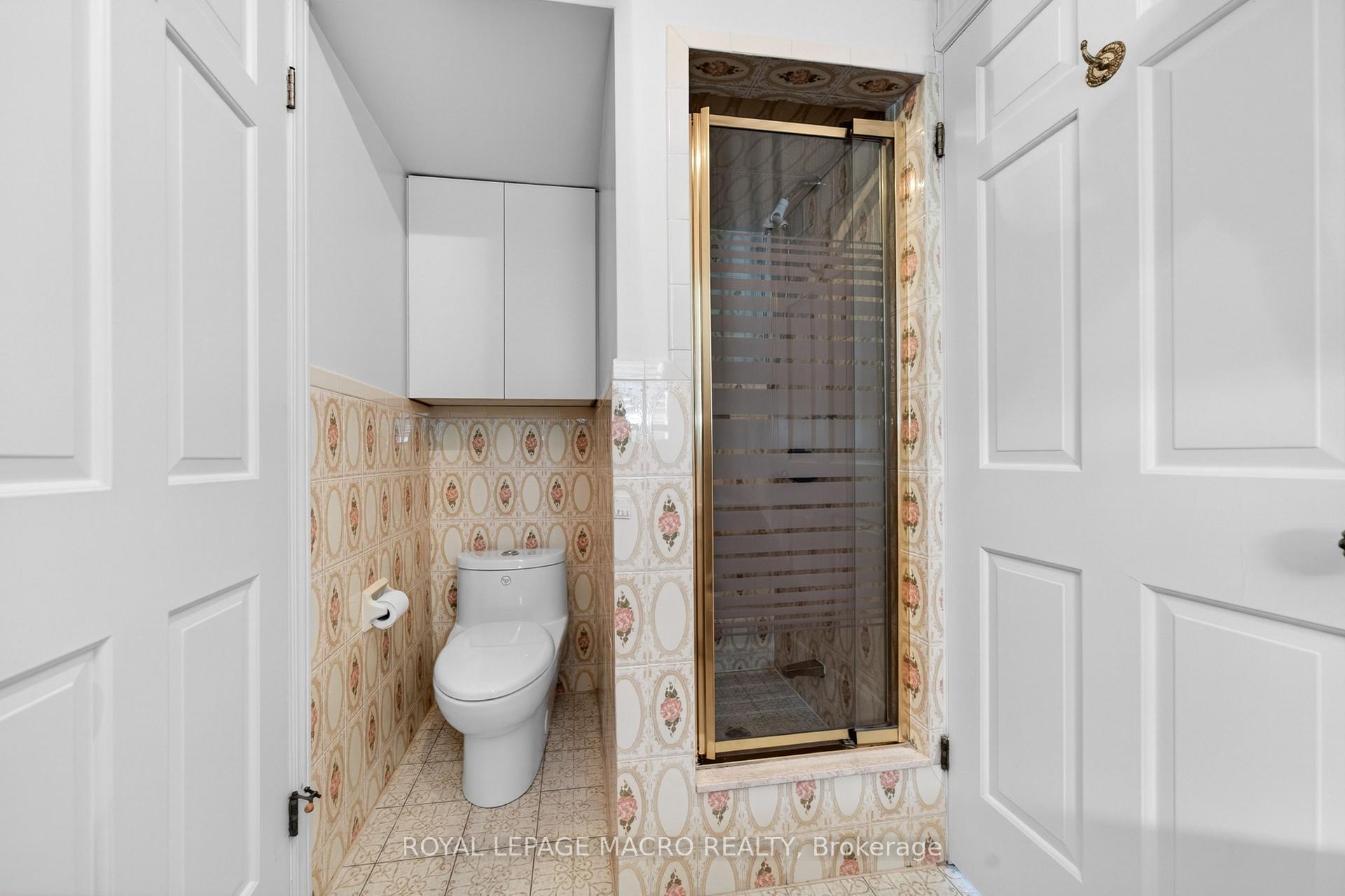 Photo 27 of 213 Stone Church Road W, Hamilton, Sheldon — HOMEH