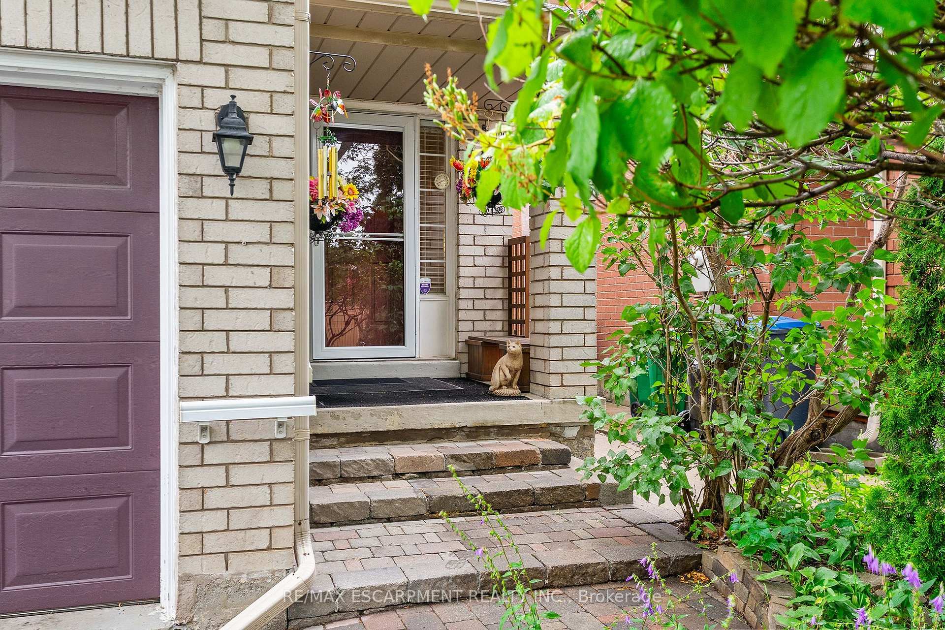 Photo 2 of 16 Whiteface Crescent, Brampton, Fletcher's Meadow — HOMEH