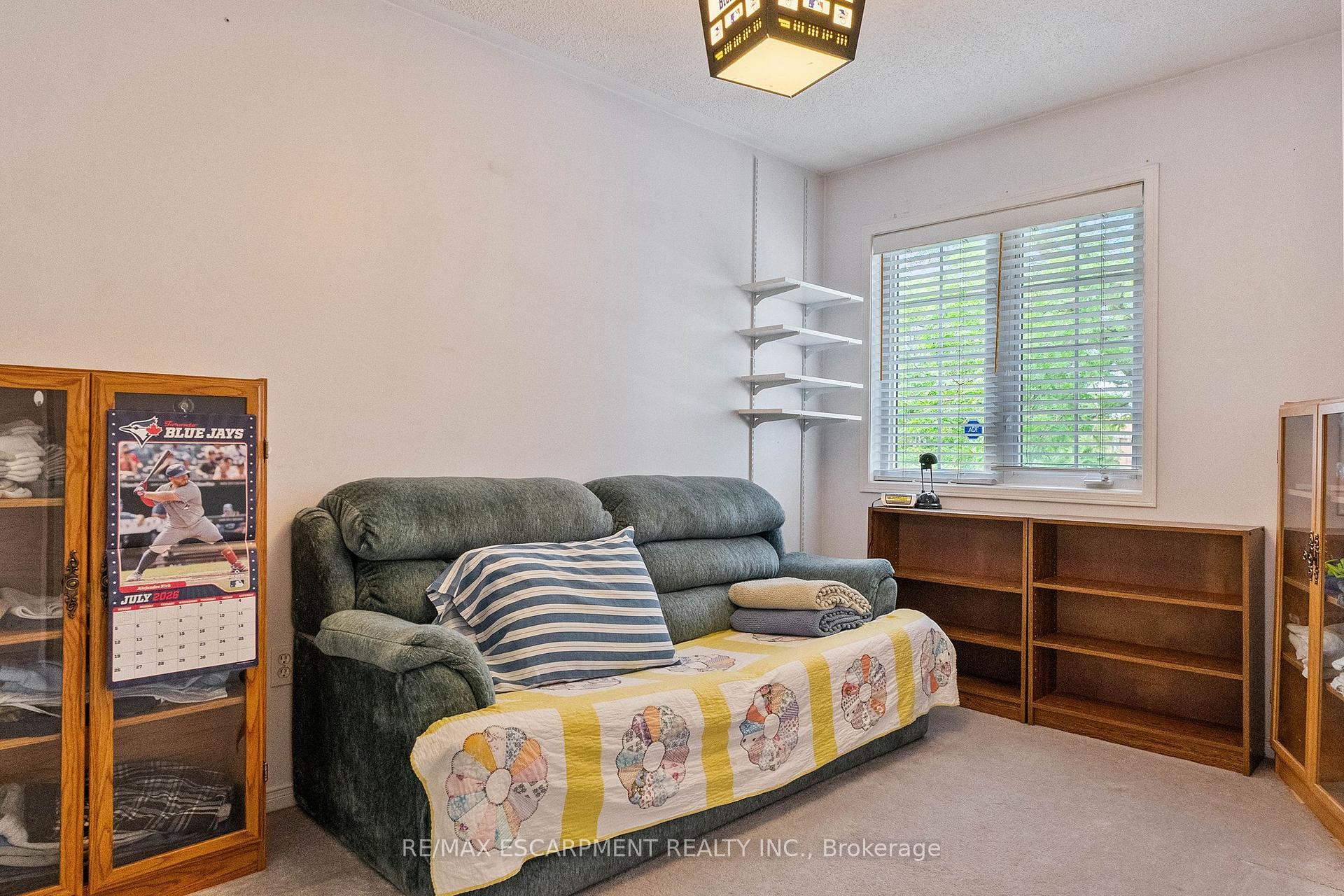 Photo 27 of 16 Whiteface Crescent, Brampton, Fletcher's Meadow — HOMEH