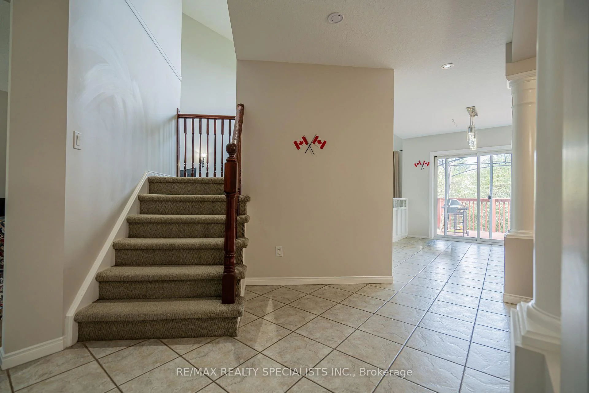 Photo 12 of 236 Summerfield Drive, Guelph, Pineridge/Westminster Woods — HOMEH