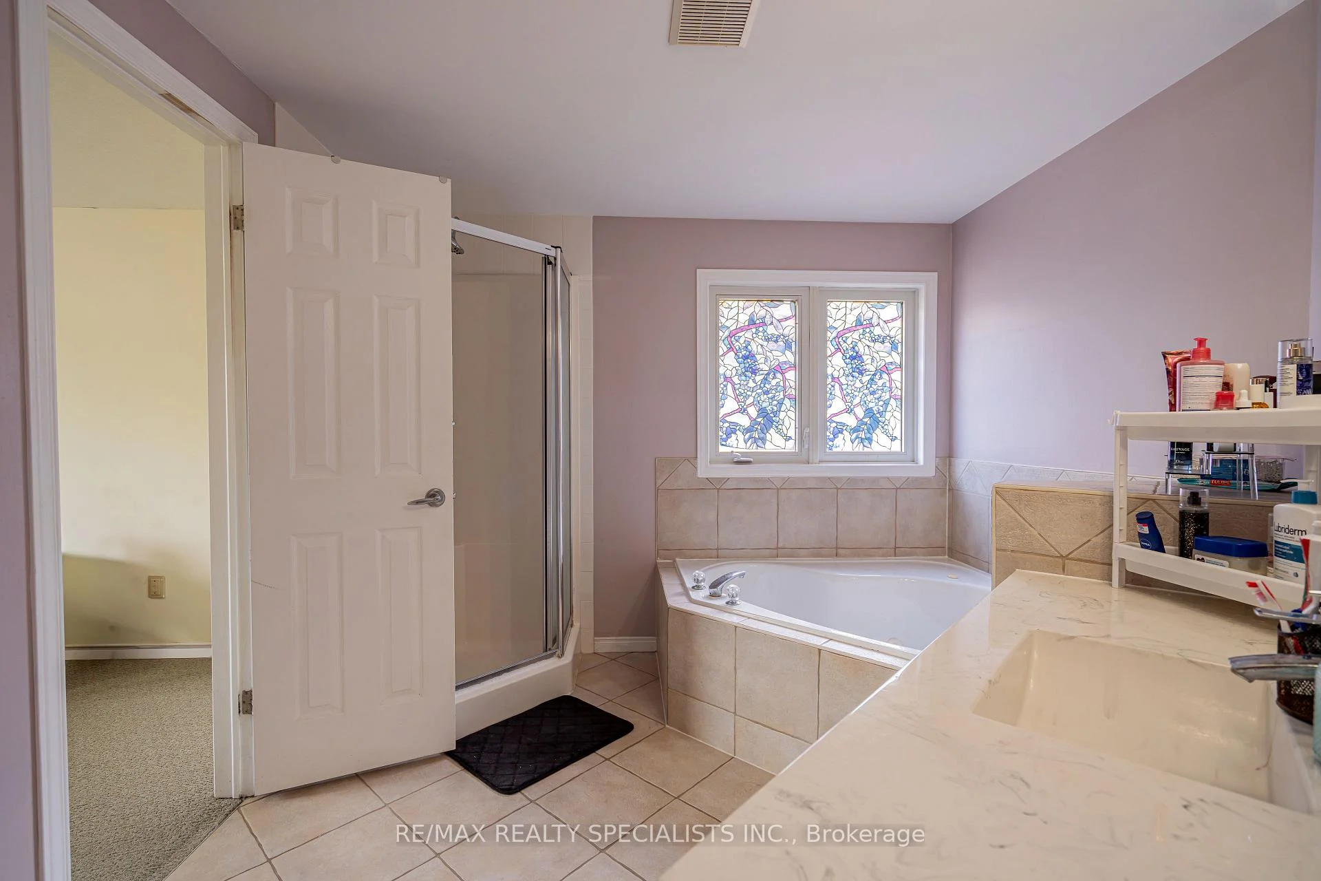 Photo 27 of 236 Summerfield Drive, Guelph, Pineridge/Westminster Woods — HOMEH