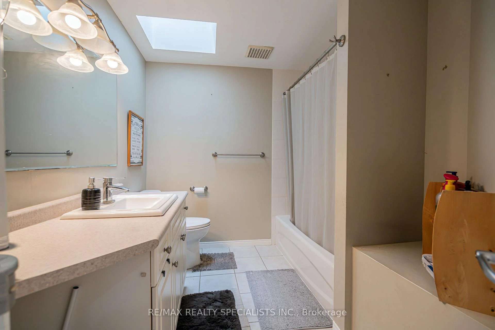 Photo 31 of 236 Summerfield Drive, Guelph, Pineridge/Westminster Woods — HOMEH