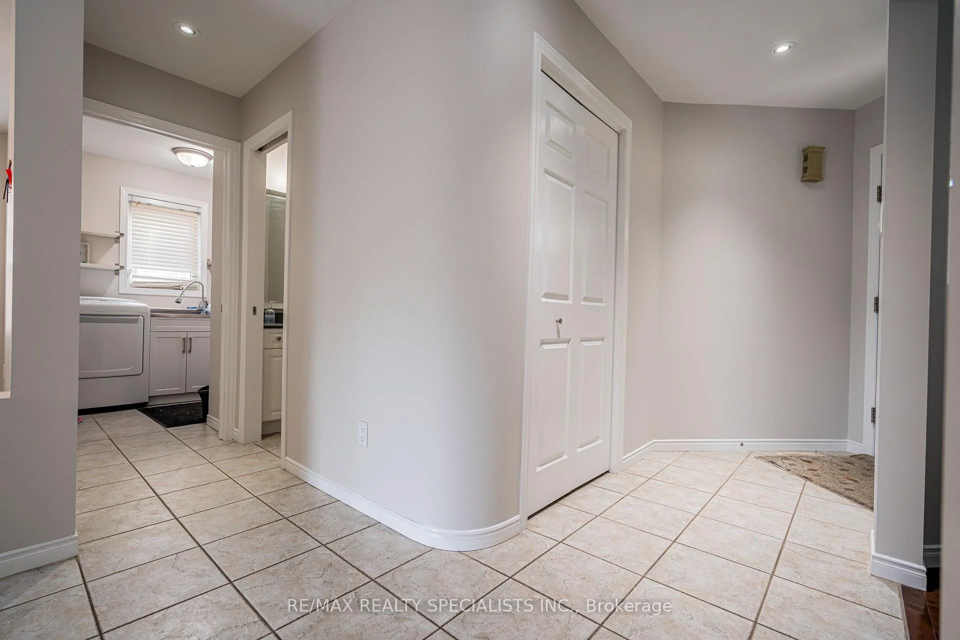 Photo 34 of 236 Summerfield Drive, Guelph, Pineridge/Westminster Woods — HOMEH