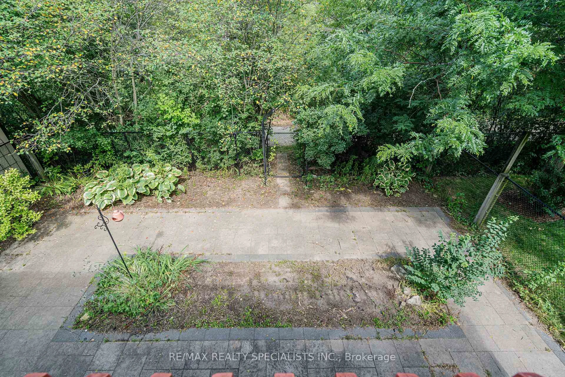 Photo 36 of 236 Summerfield Drive, Guelph, Pineridge/Westminster Woods — HOMEH