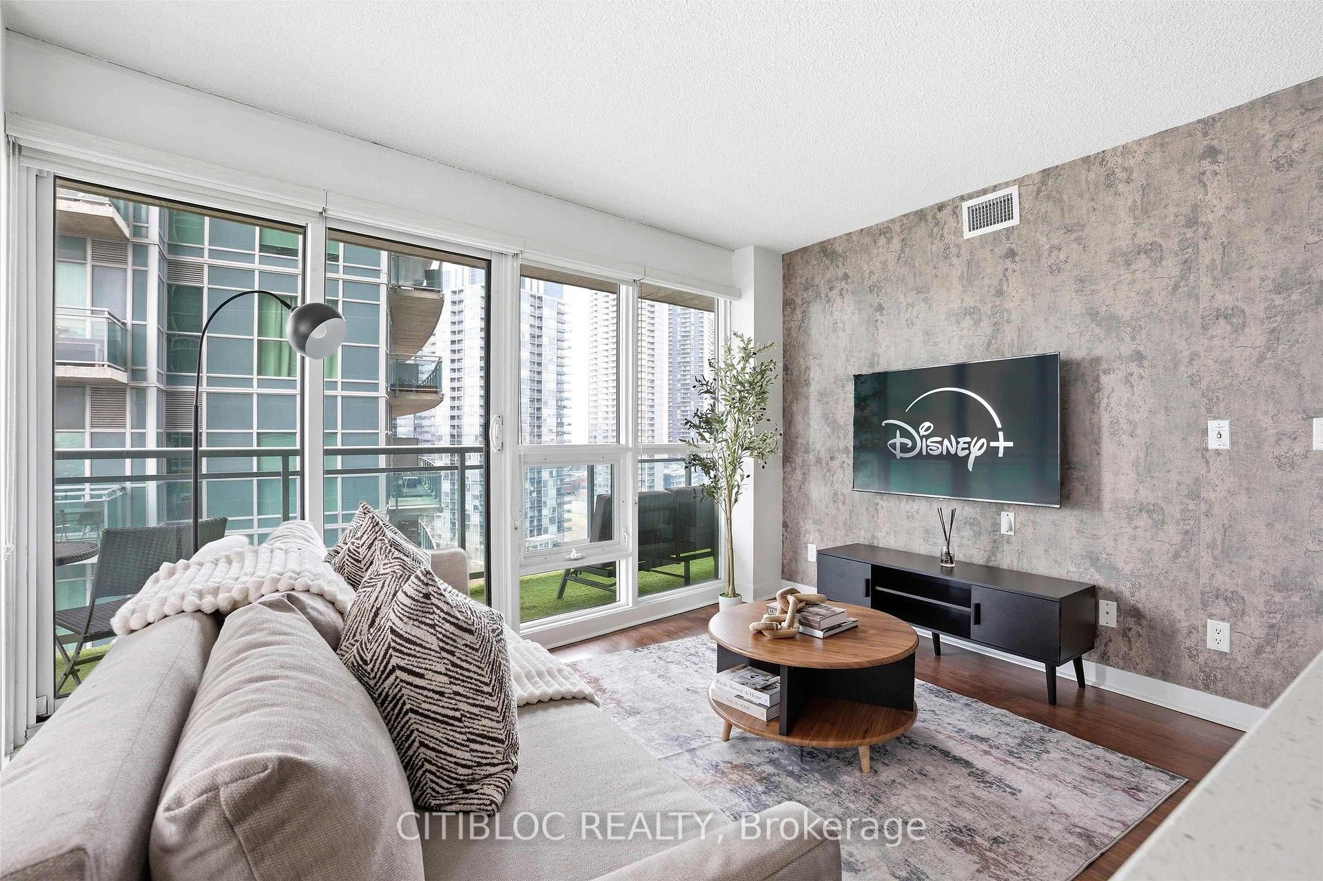Photo 6 of Unit 1313, 155 Legion Road N, Etobicoke, Mimico — HOMEH