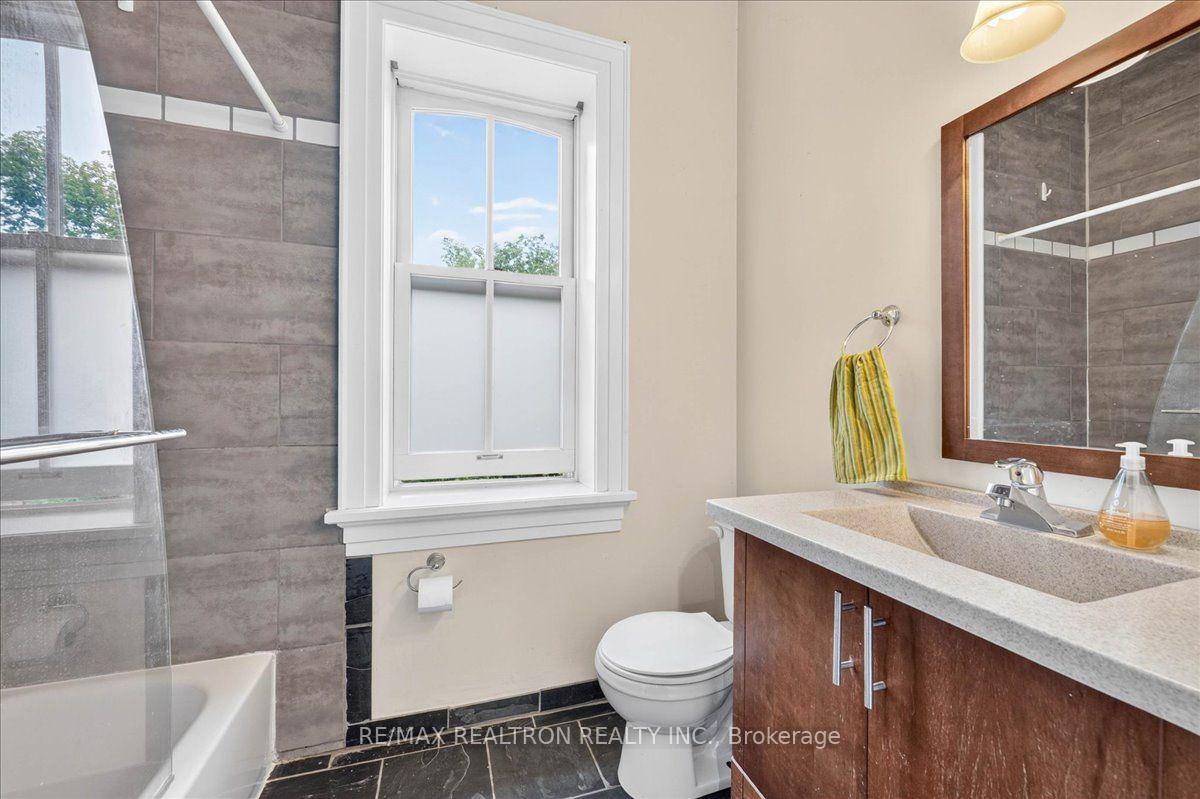 Photo 30 of 100 Victoria Street E, New Tecumseth, Alliston — HOMEH