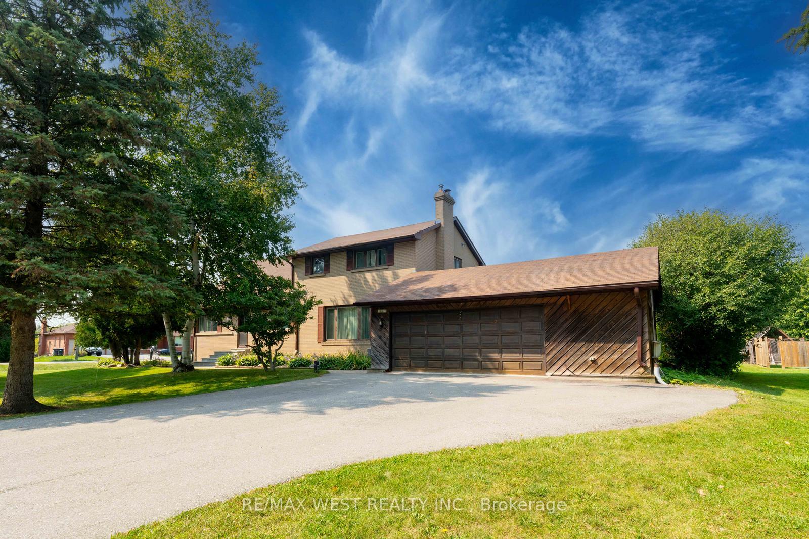 Photo 1 of 45 Marysfield Drive, Brampton, Toronto Gore Rural Estate — HOMEH