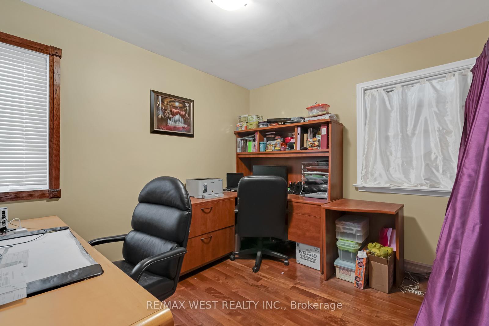 Photo 10 of 45 Marysfield Drive, Brampton, Toronto Gore Rural Estate — HOMEH