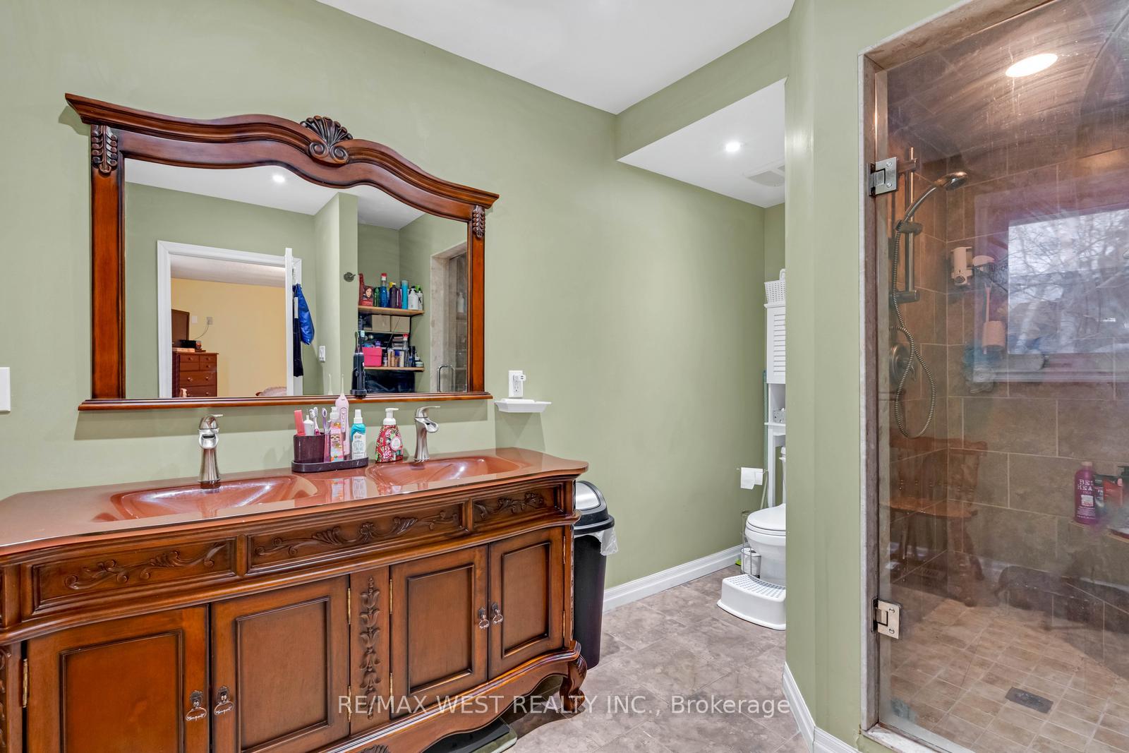Photo 22 of 45 Marysfield Drive, Brampton, Toronto Gore Rural Estate — HOMEH