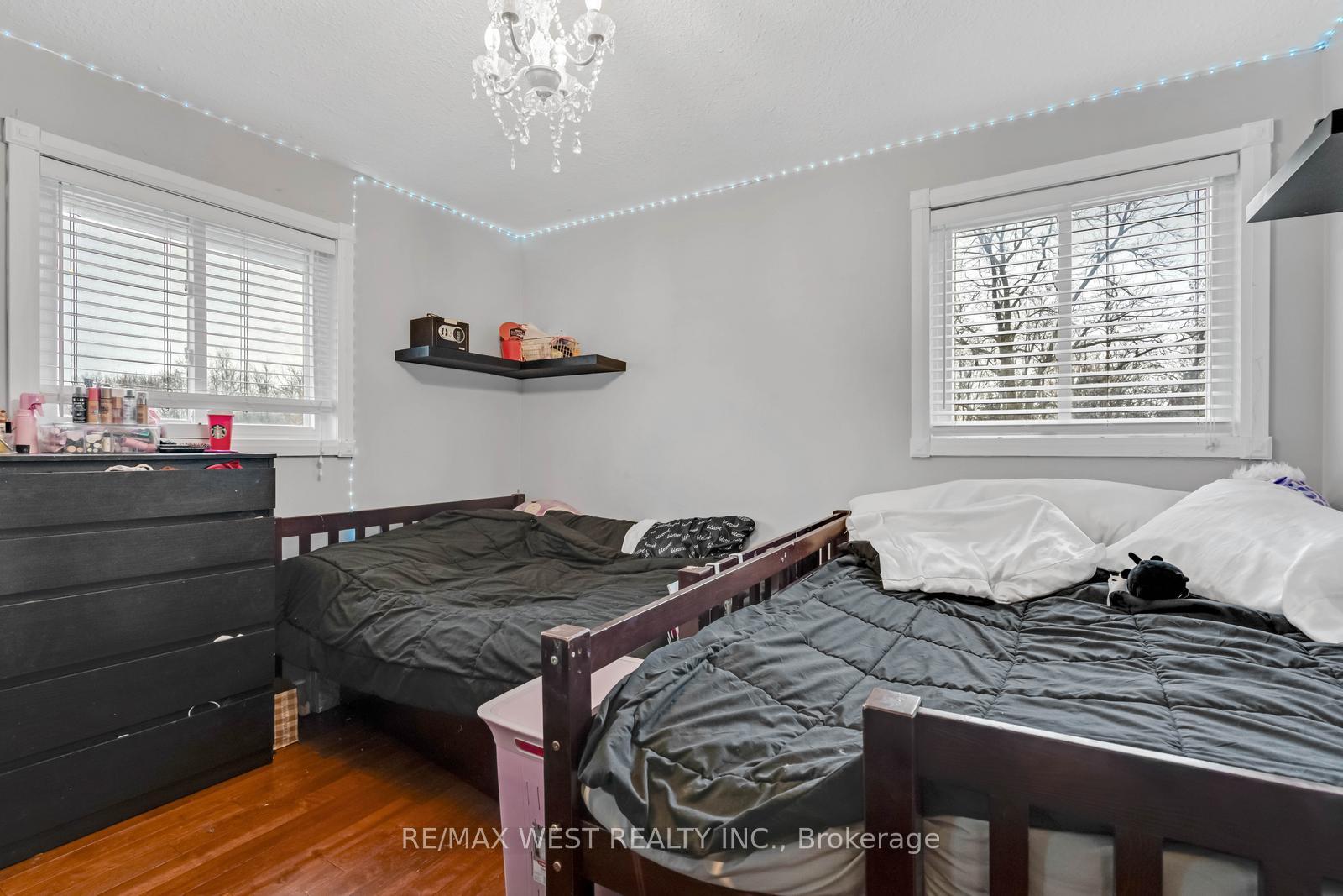 Photo 23 of 45 Marysfield Drive, Brampton, Toronto Gore Rural Estate — HOMEH