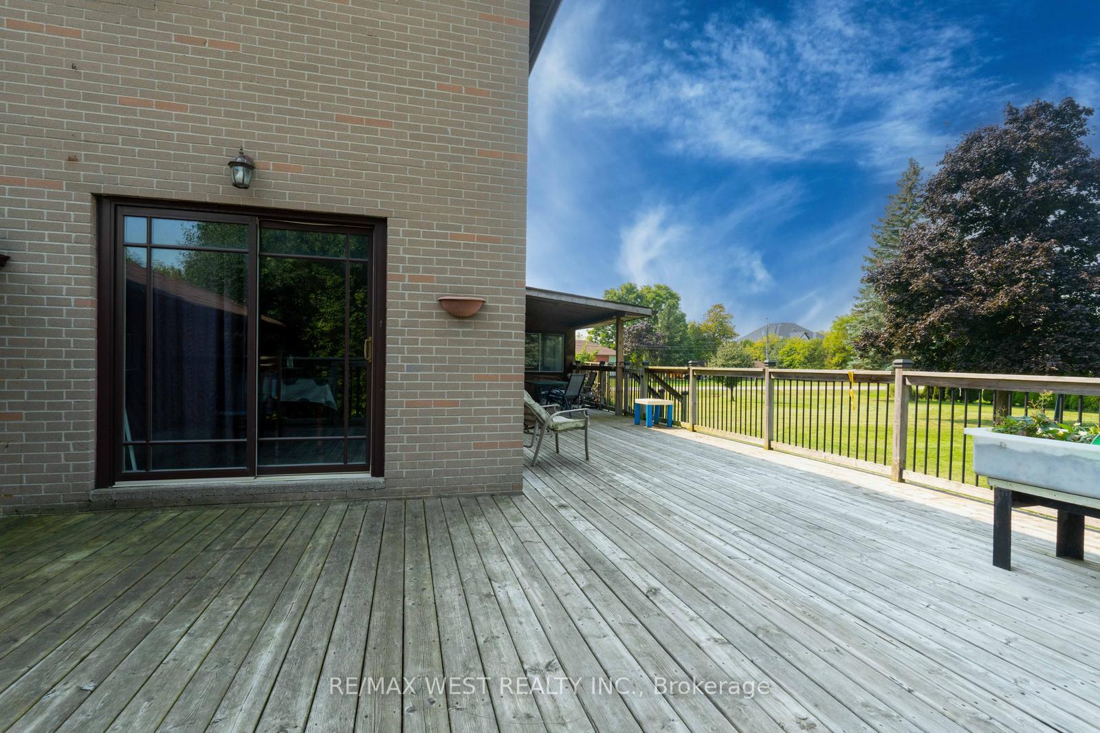 Photo 30 of 45 Marysfield Drive, Brampton, Toronto Gore Rural Estate — HOMEH