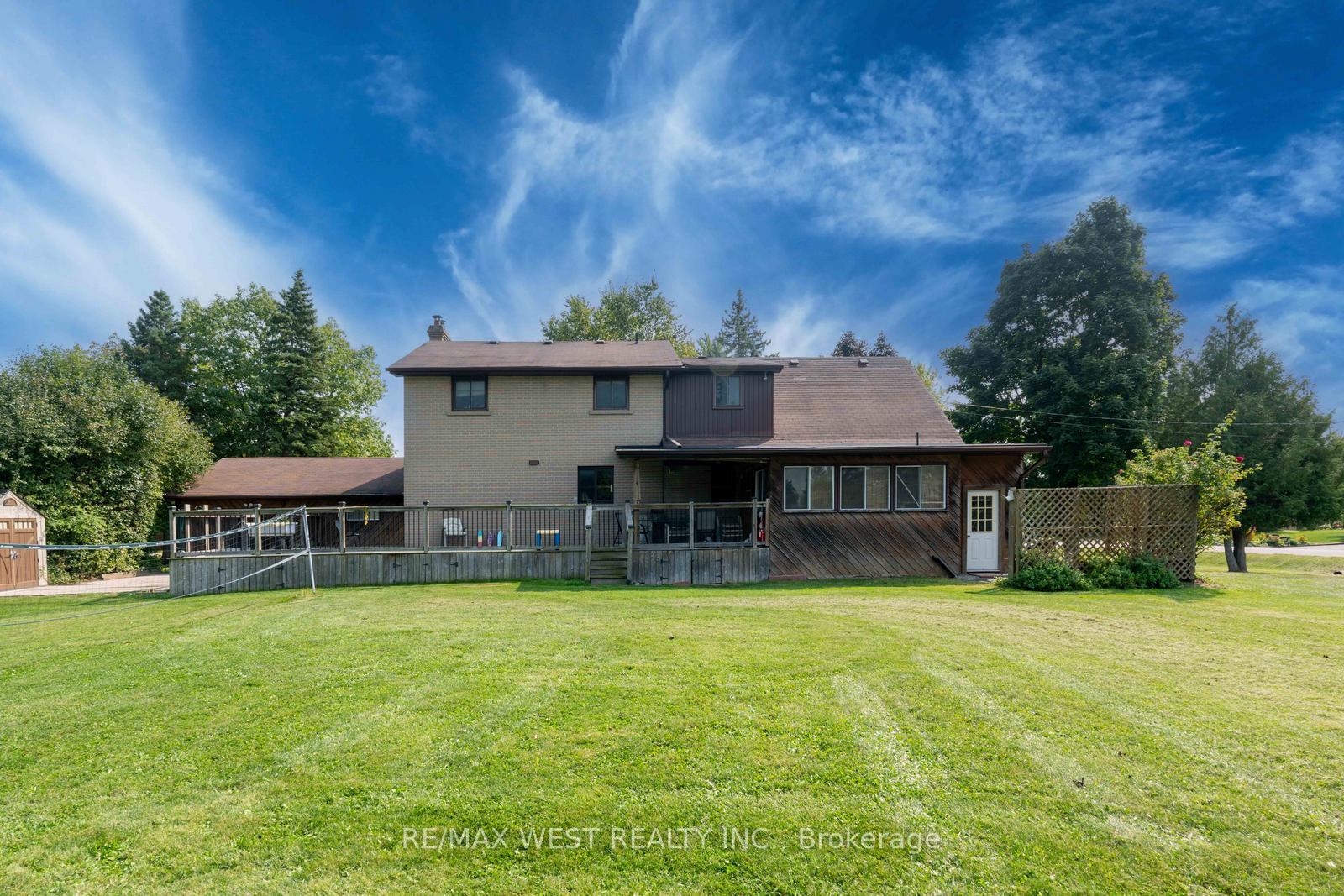 Photo 33 of 45 Marysfield Drive, Brampton, Toronto Gore Rural Estate — HOMEH