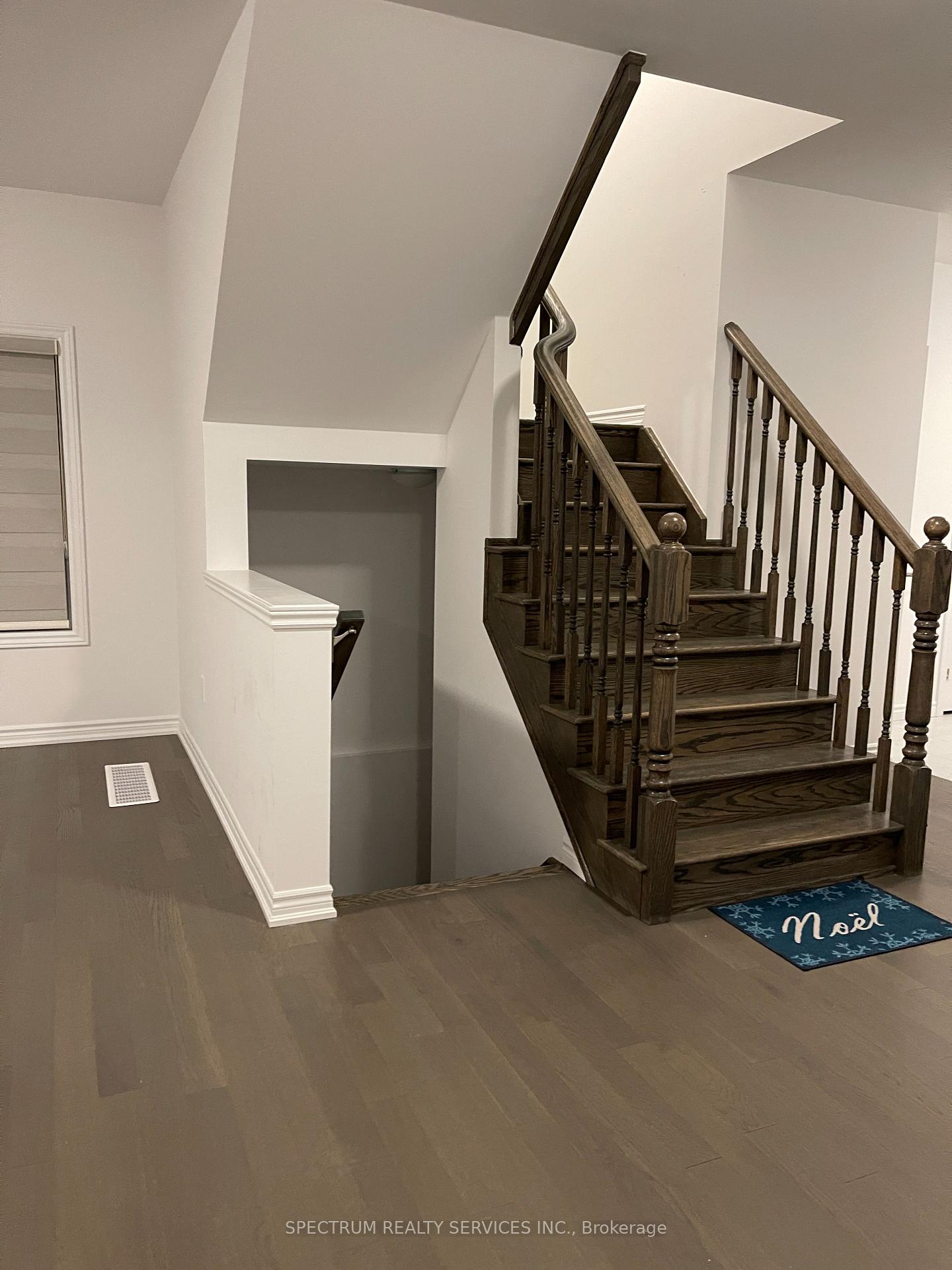 Photo 13 of 41 Ladd Avenue, Brantford, Empire South — HOMEH