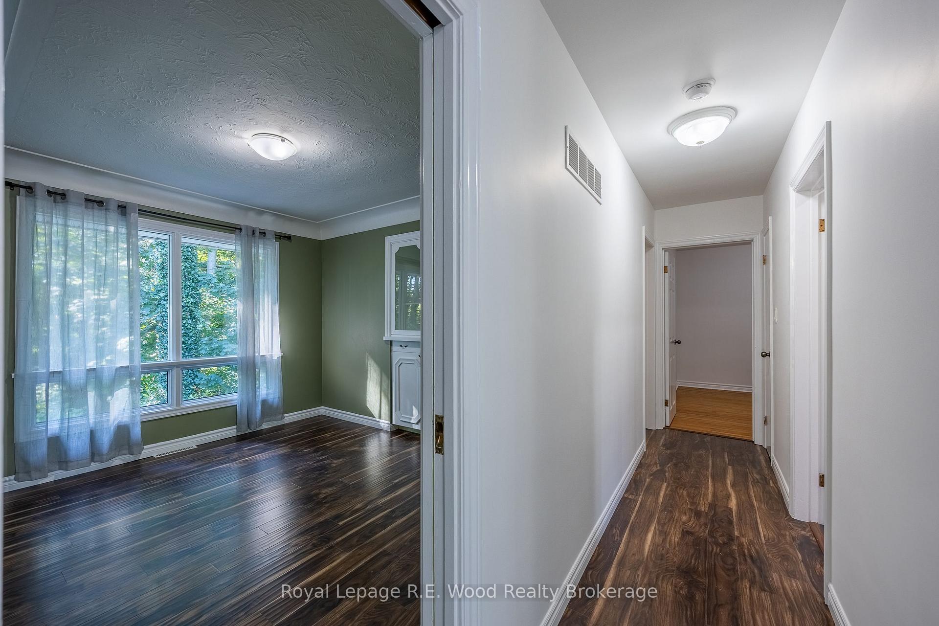 Photo 16 of 6 Highland Drive, Tillsonburg — HOMEH