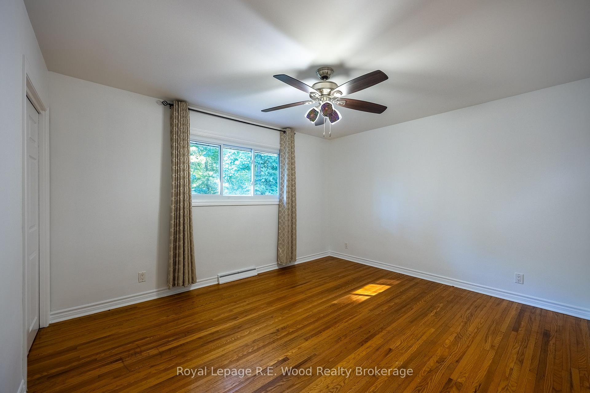 Photo 19 of 6 Highland Drive, Tillsonburg — HOMEH