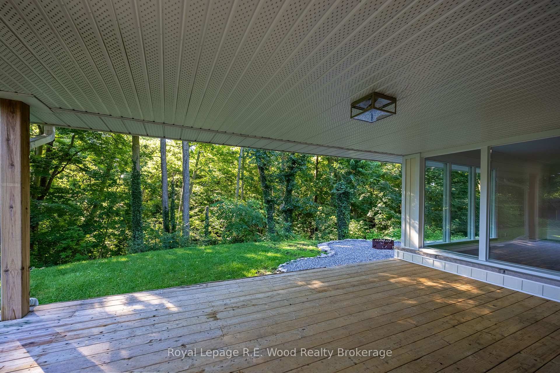 Photo 29 of 6 Highland Drive, Tillsonburg — HOMEH