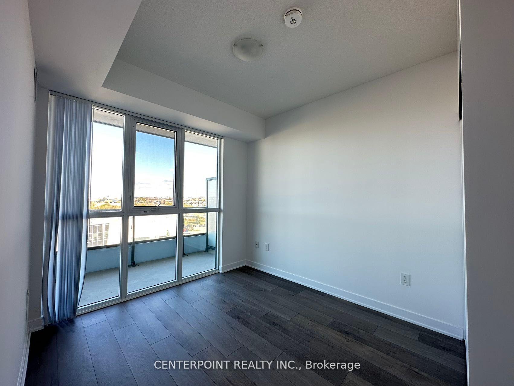 Photo 4 of Unit 615, 60 Honeycrisp Crescent, Vaughan, Vaughan Corporate Centre — HOMEH